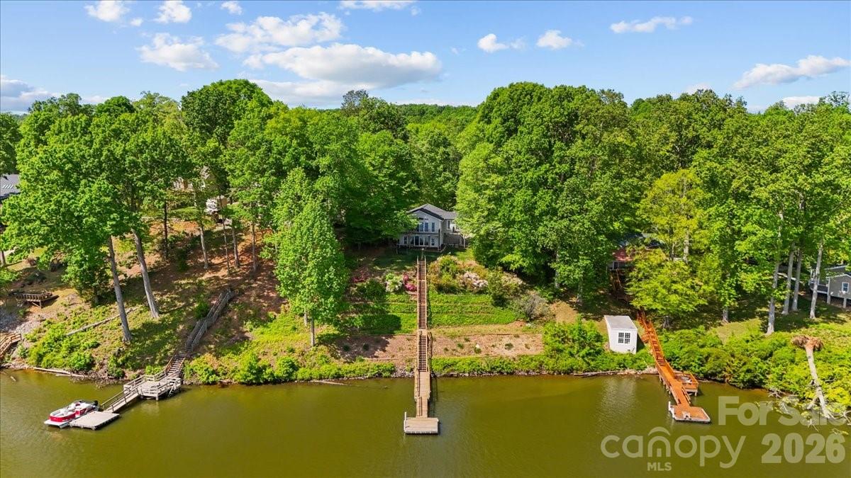 330 Hillview Drive Property Photo 43