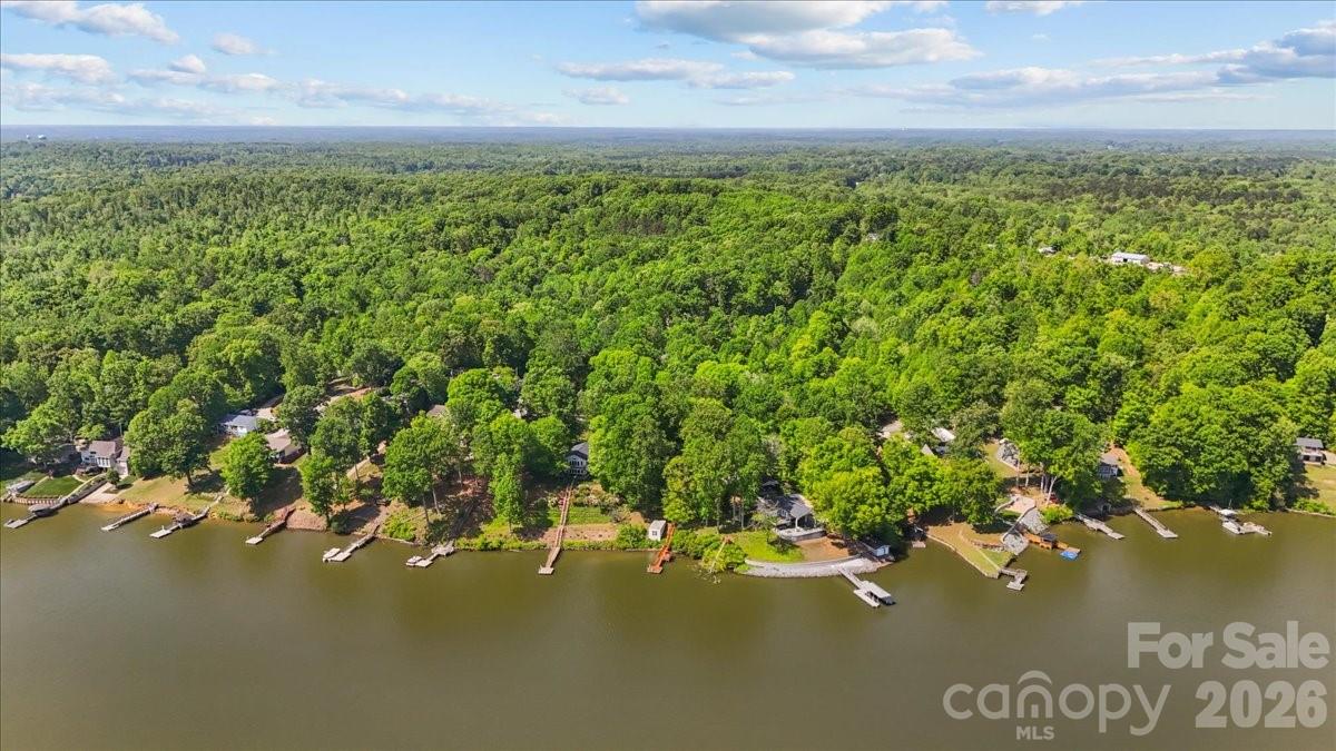 330 Hillview Drive Property Photo 46