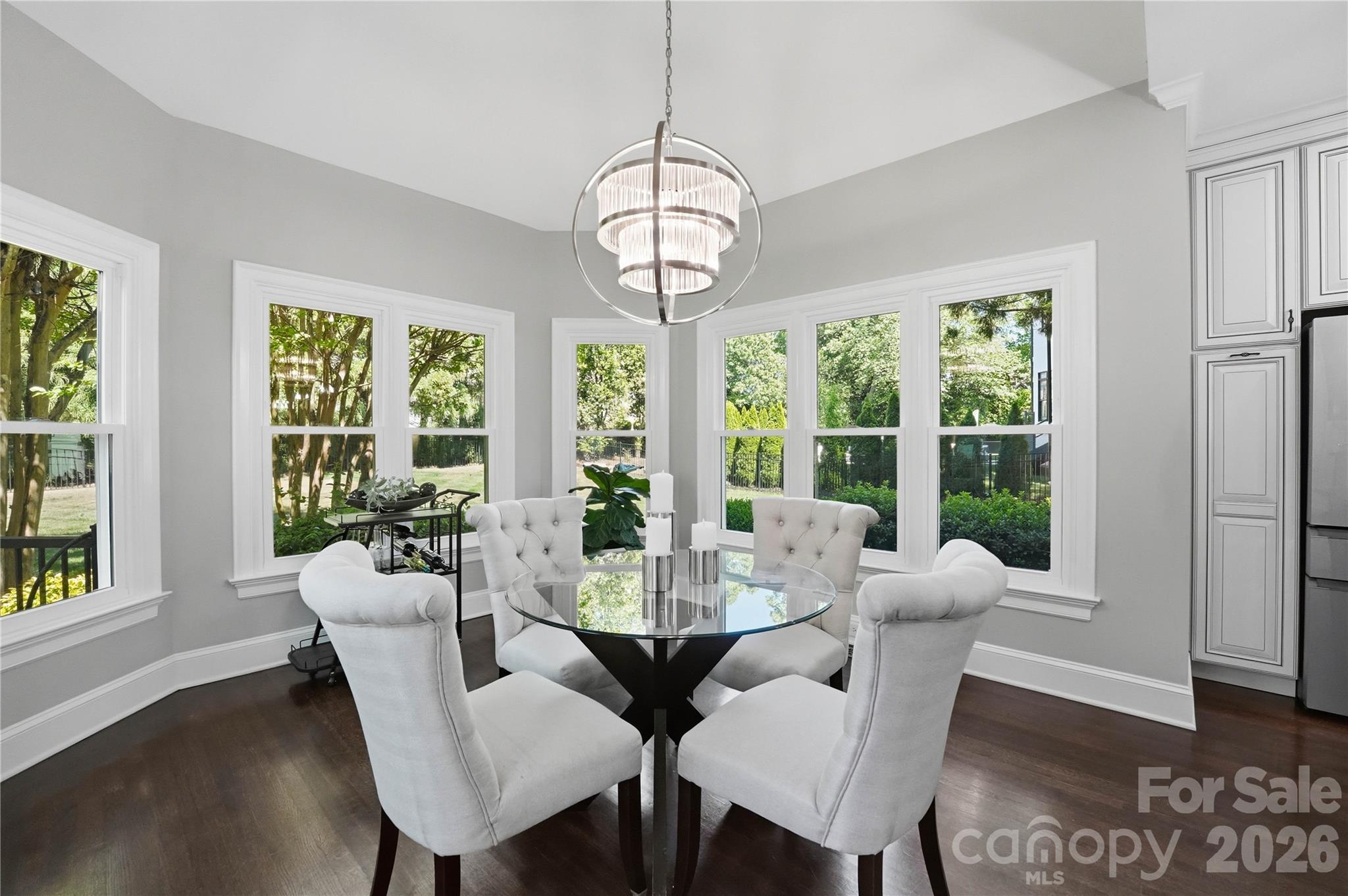 18928 Peninsula Point Drive Property Photo 22