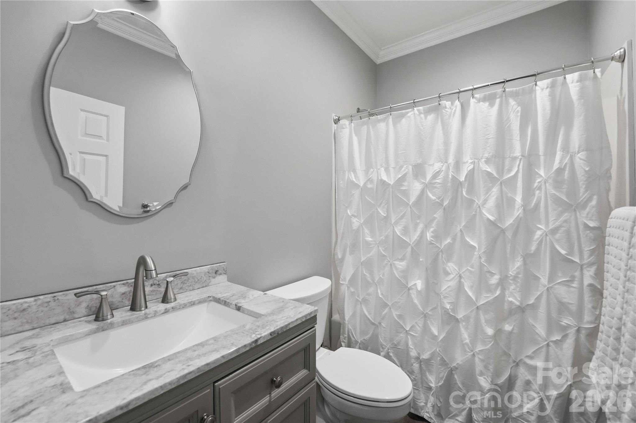 18928 Peninsula Point Drive Property Photo 37