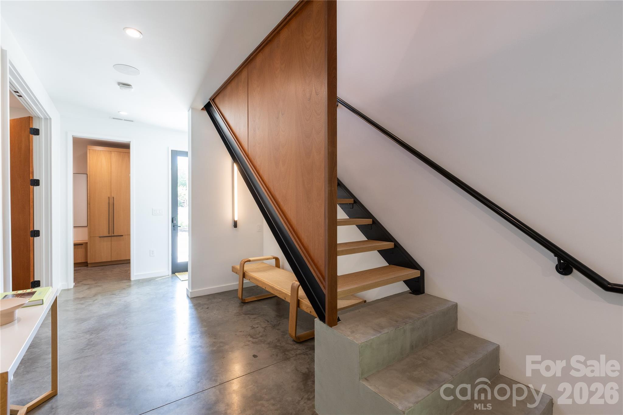812 Herrin Avenue Property Photo 3