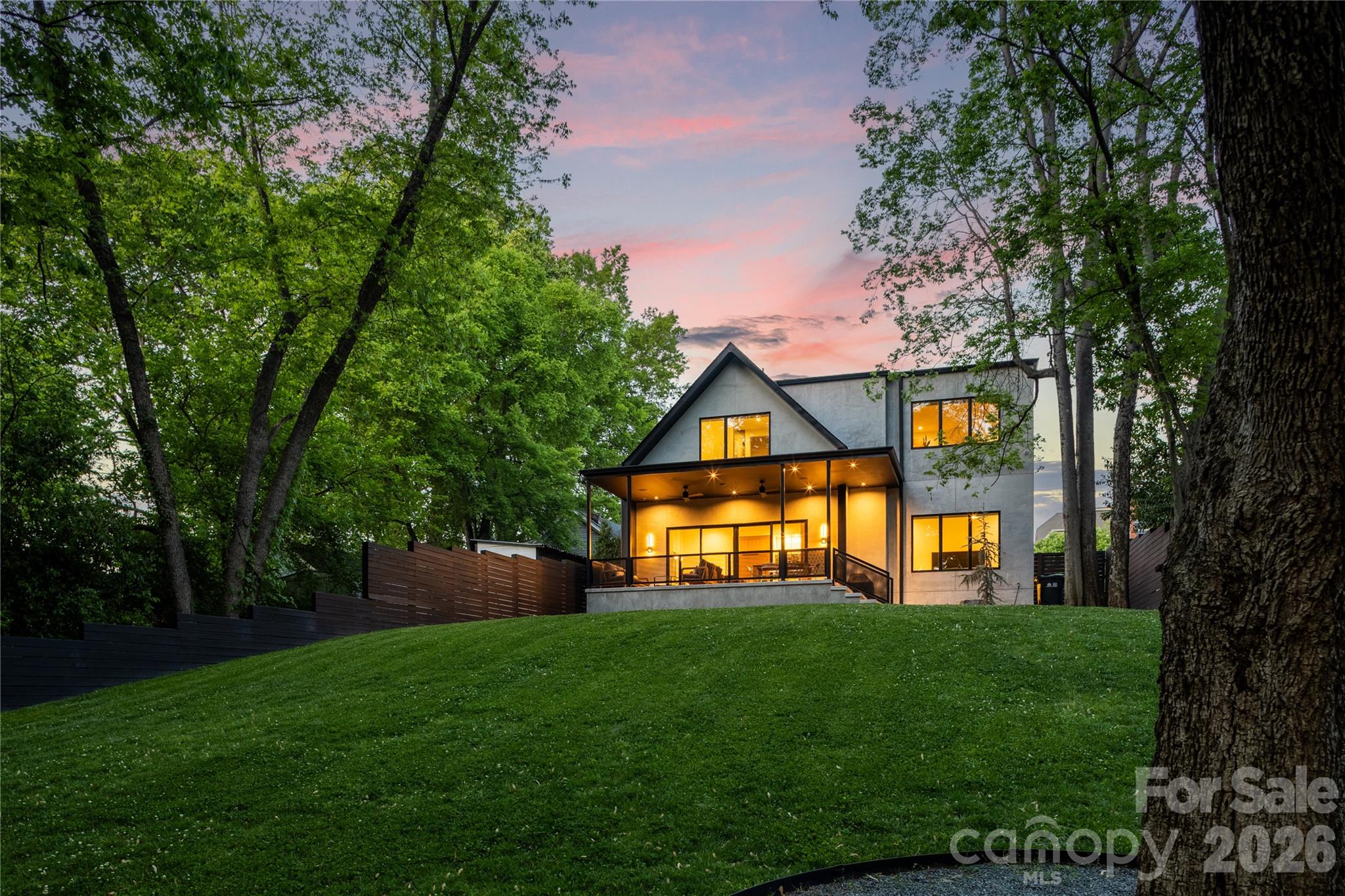 812 Herrin Avenue Property Photo 42
