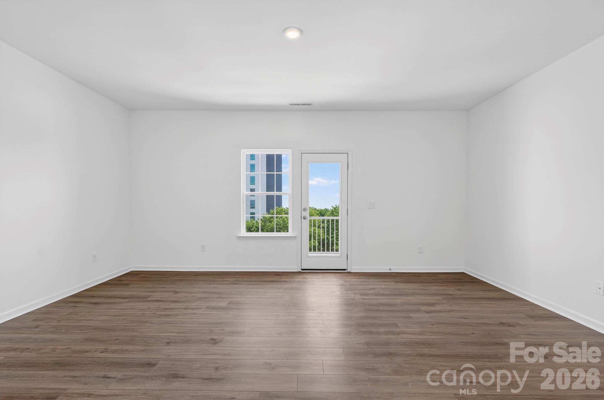 107 Nablus Trail B Property Photo 19