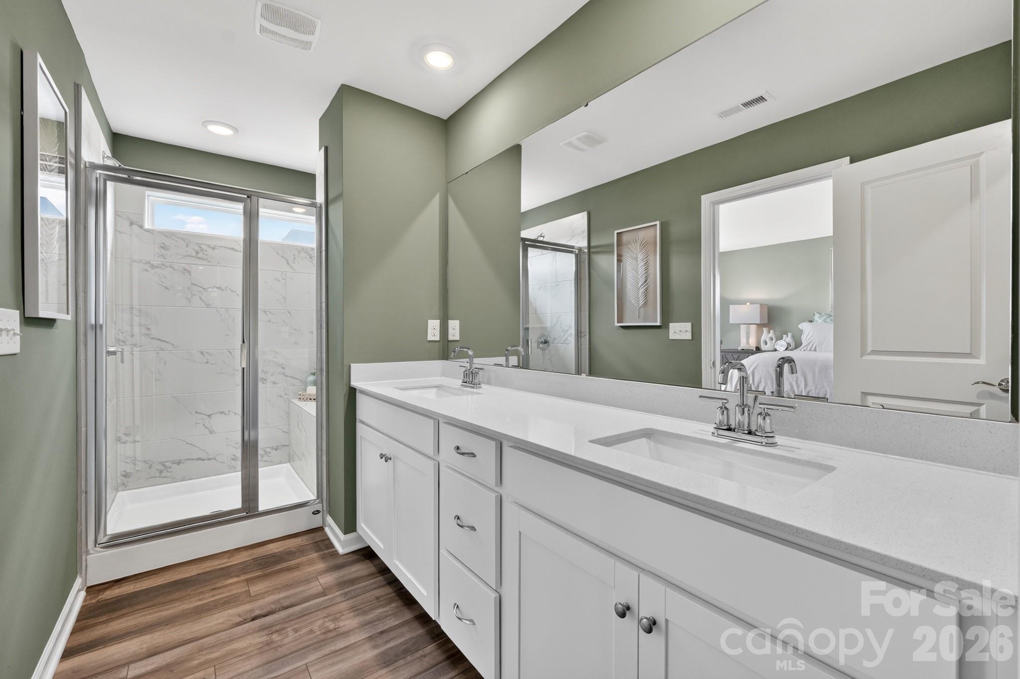 107 Nablus Trail B Property Photo 37