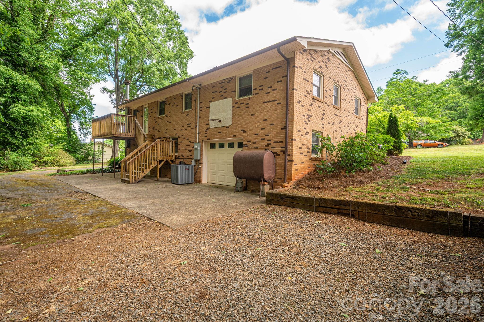 234 Suncrest Road Property Photo 17