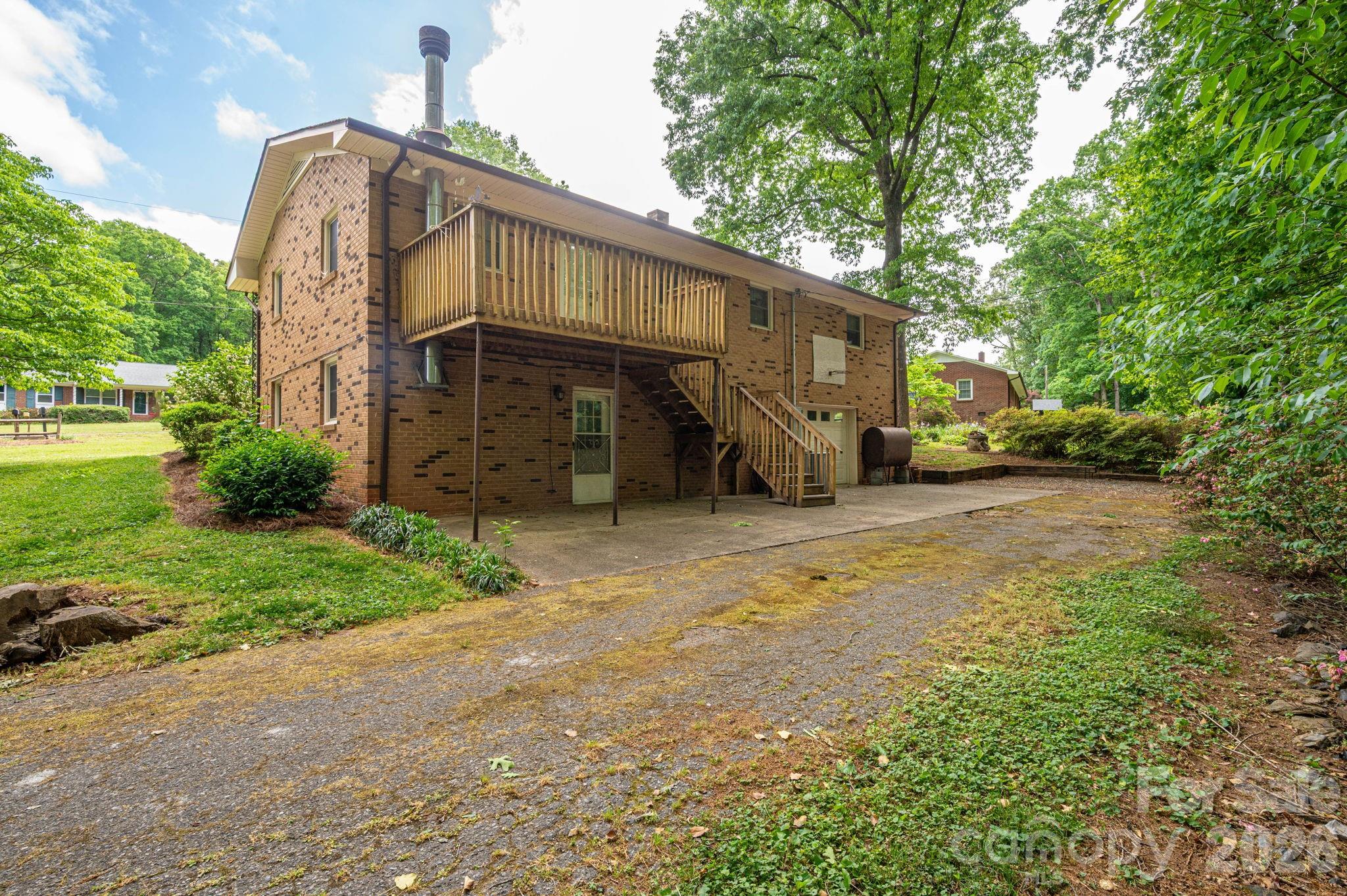 234 Suncrest Road Property Photo 18