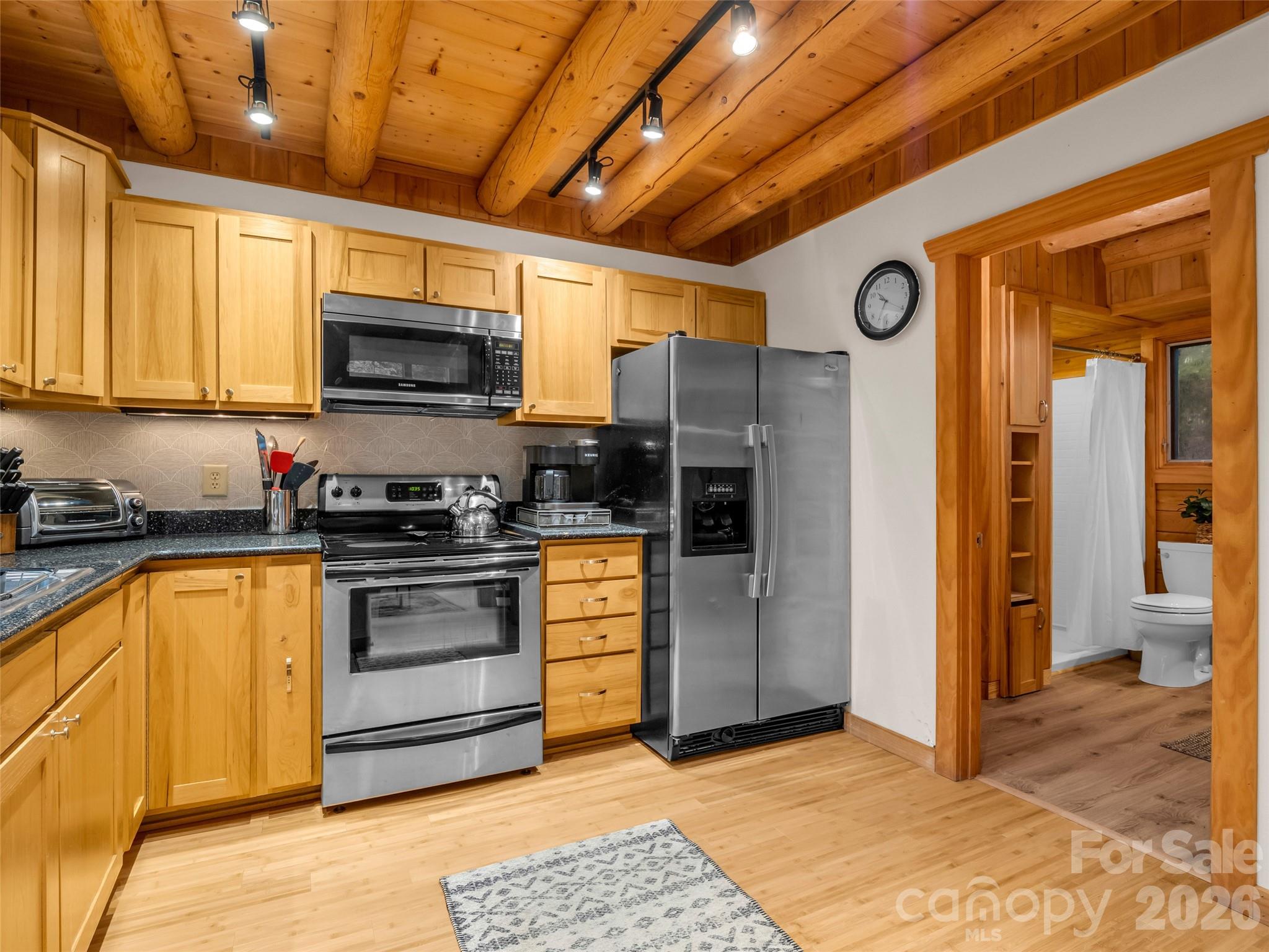 105 Sunset Cove Road Property Photo 12