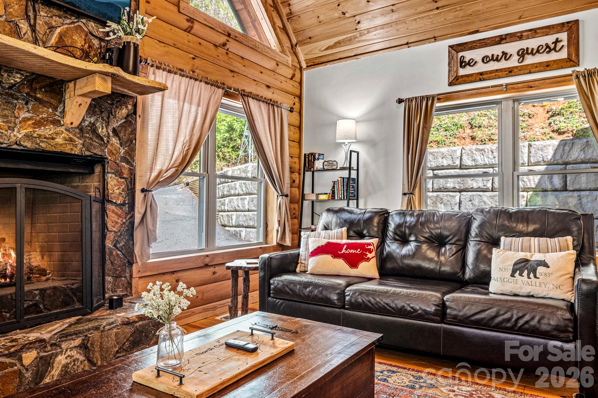 100 Split Rail Drive Property Photo 7