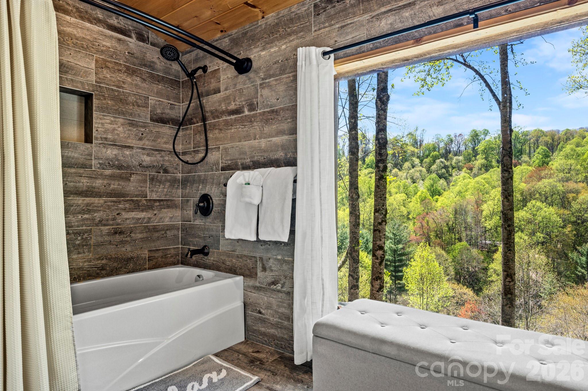 100 Split Rail Drive Property Photo 16