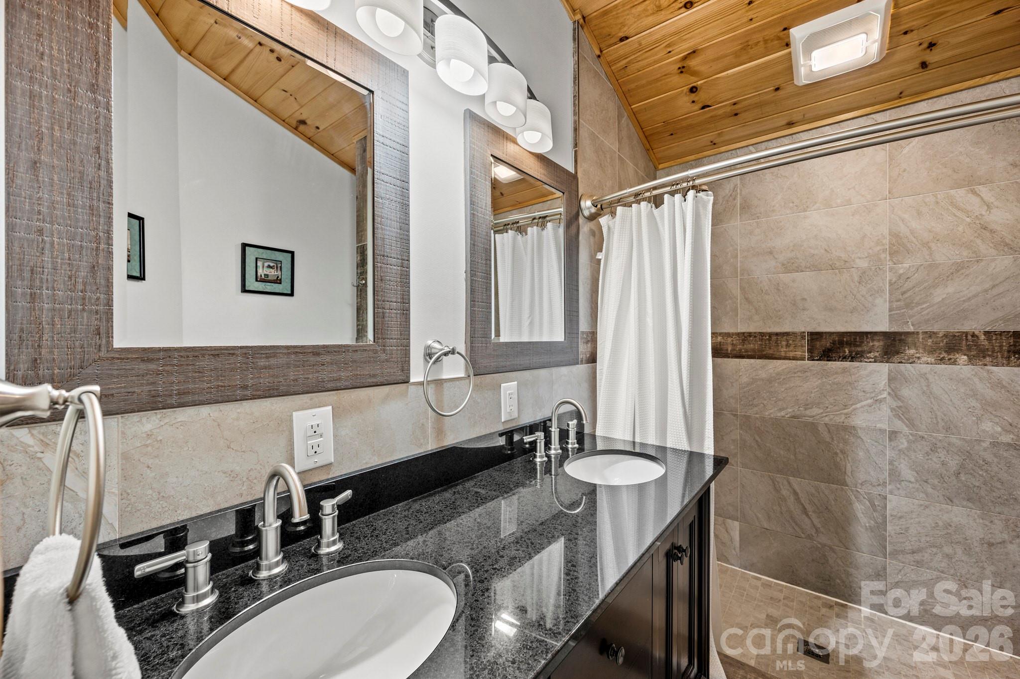 100 Split Rail Drive Property Photo 22