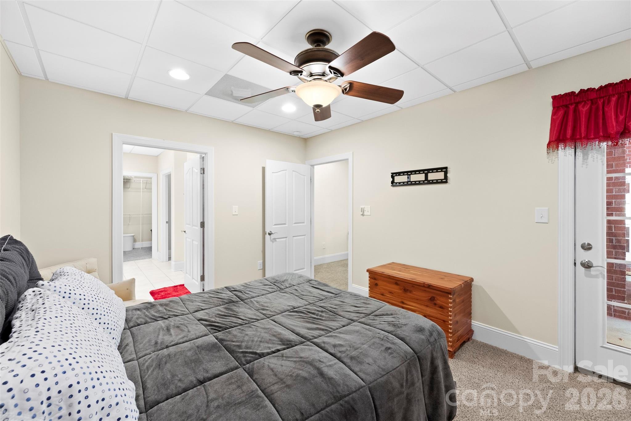 5424 Old Town Lane Property Photo 35