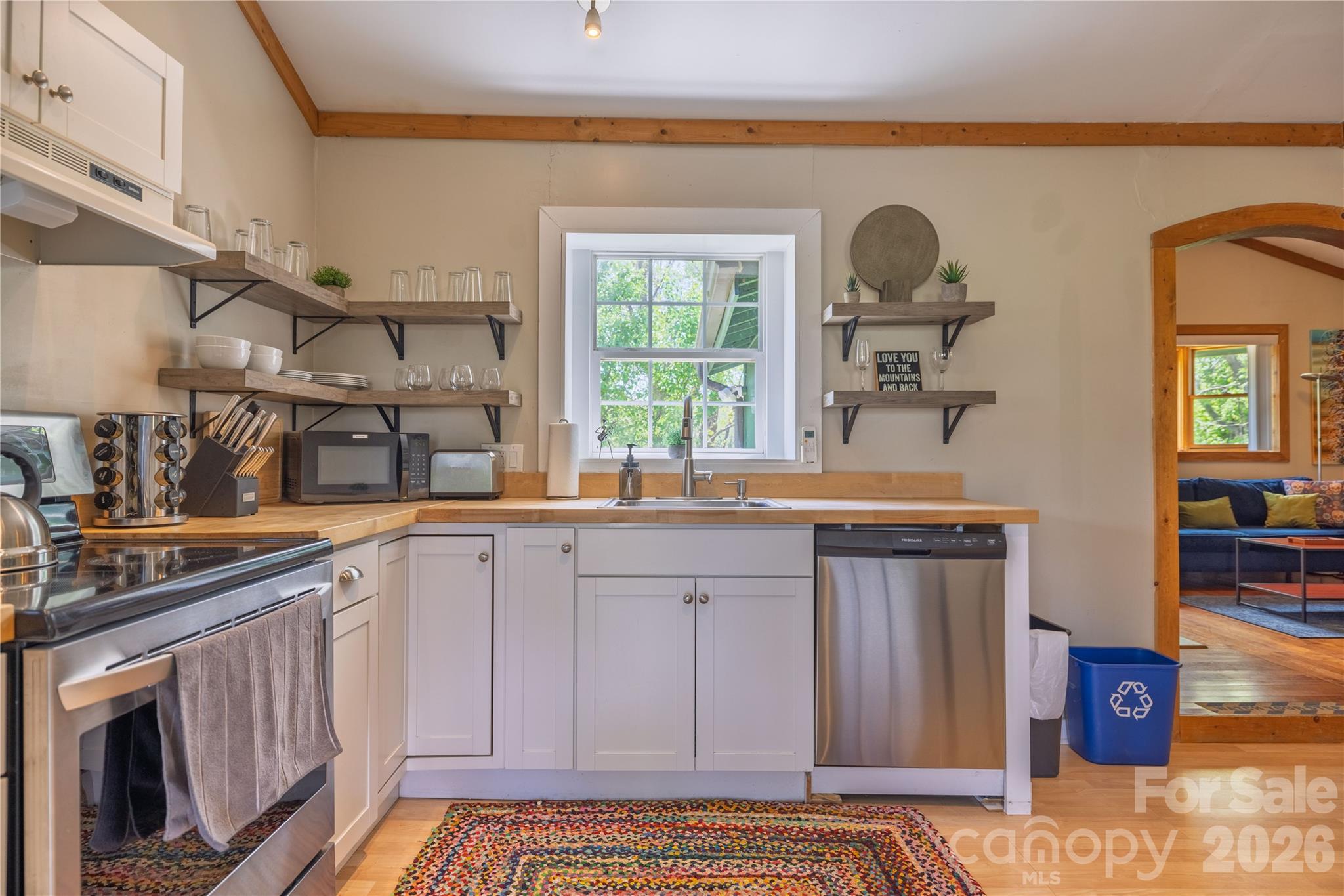 18 Hopedale Circle Property Photo 12