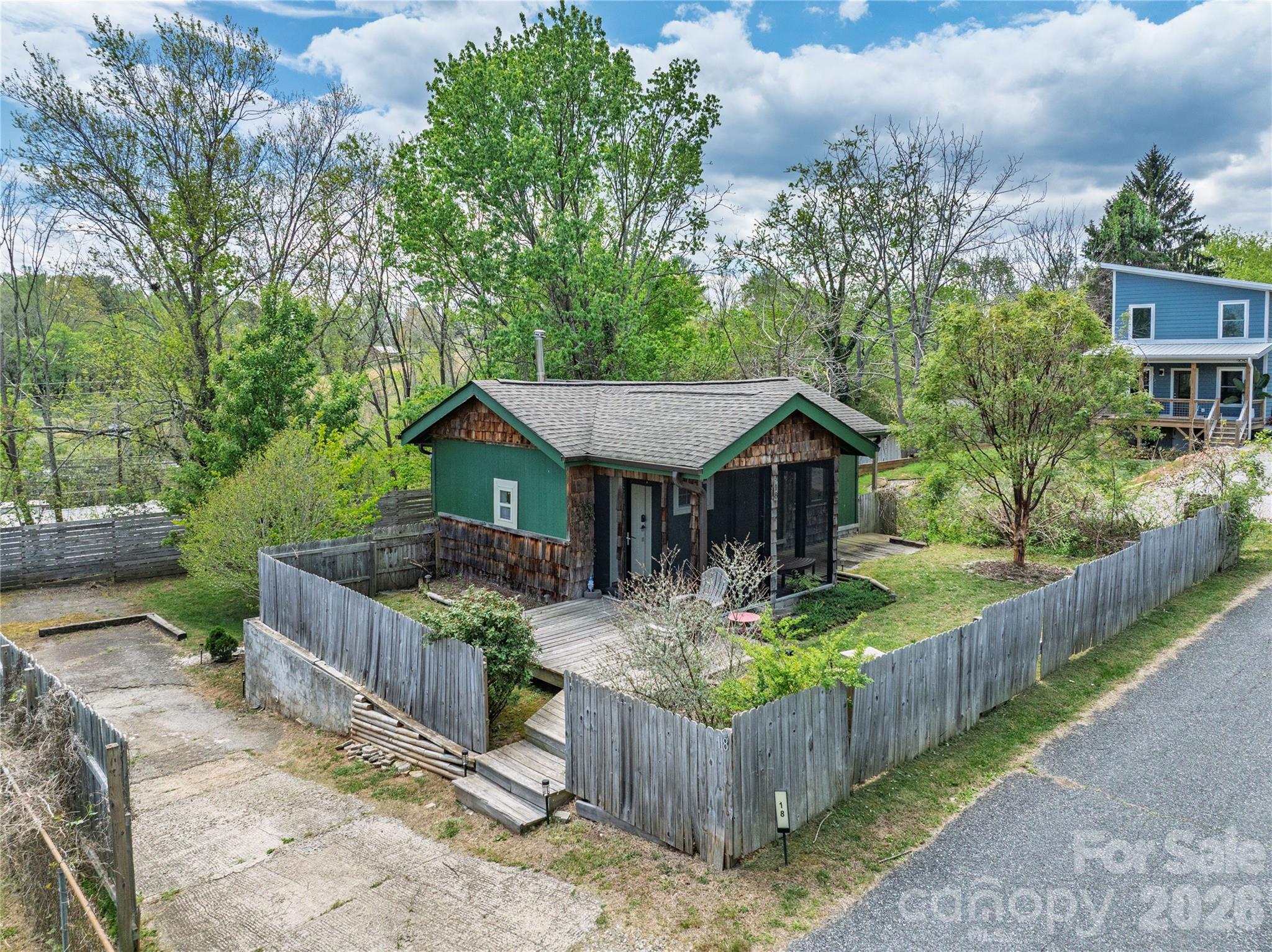 18 Hopedale Circle Property Photo 29