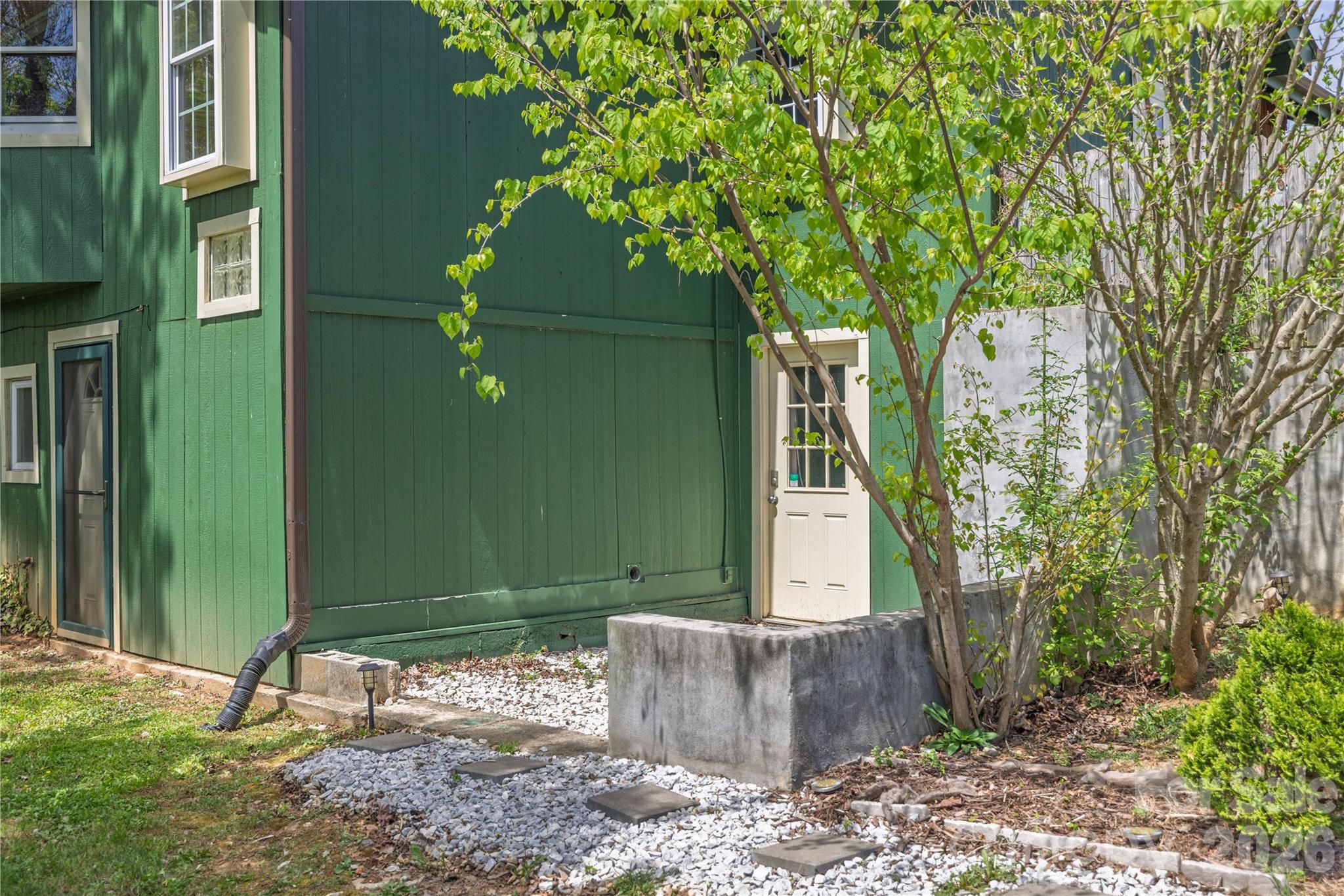 18 Hopedale Circle Property Photo 30