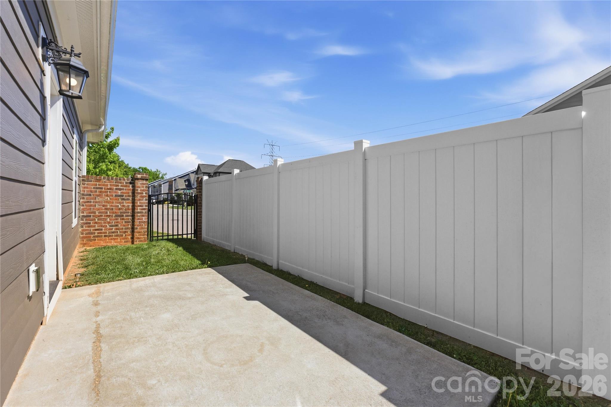2273 Moss Haven Lane Property Photo 32