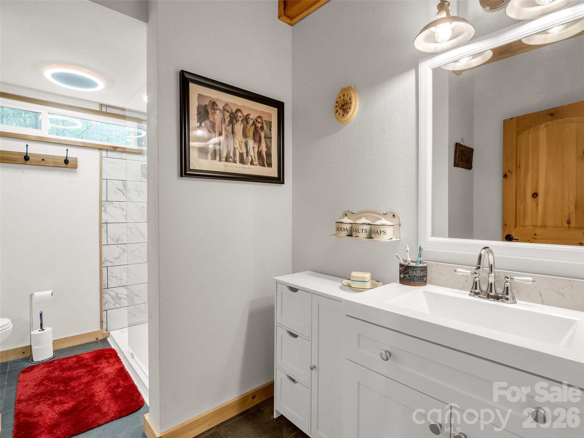 120 Ashley Court Property Photo 24