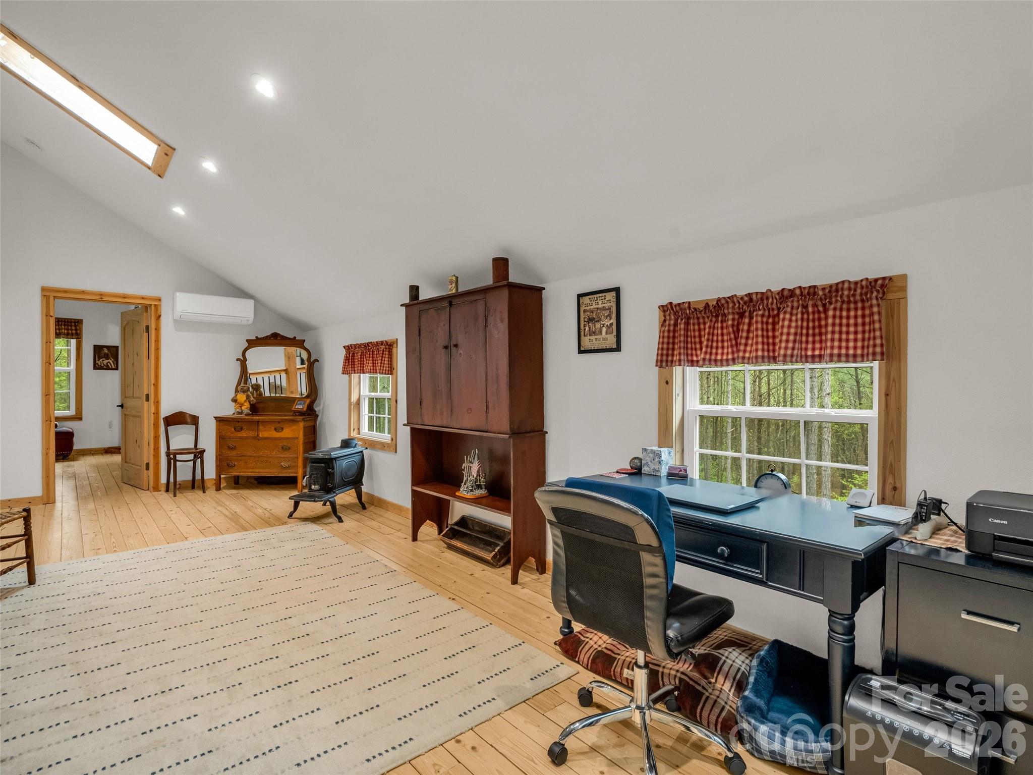 120 Ashley Court Property Photo 30