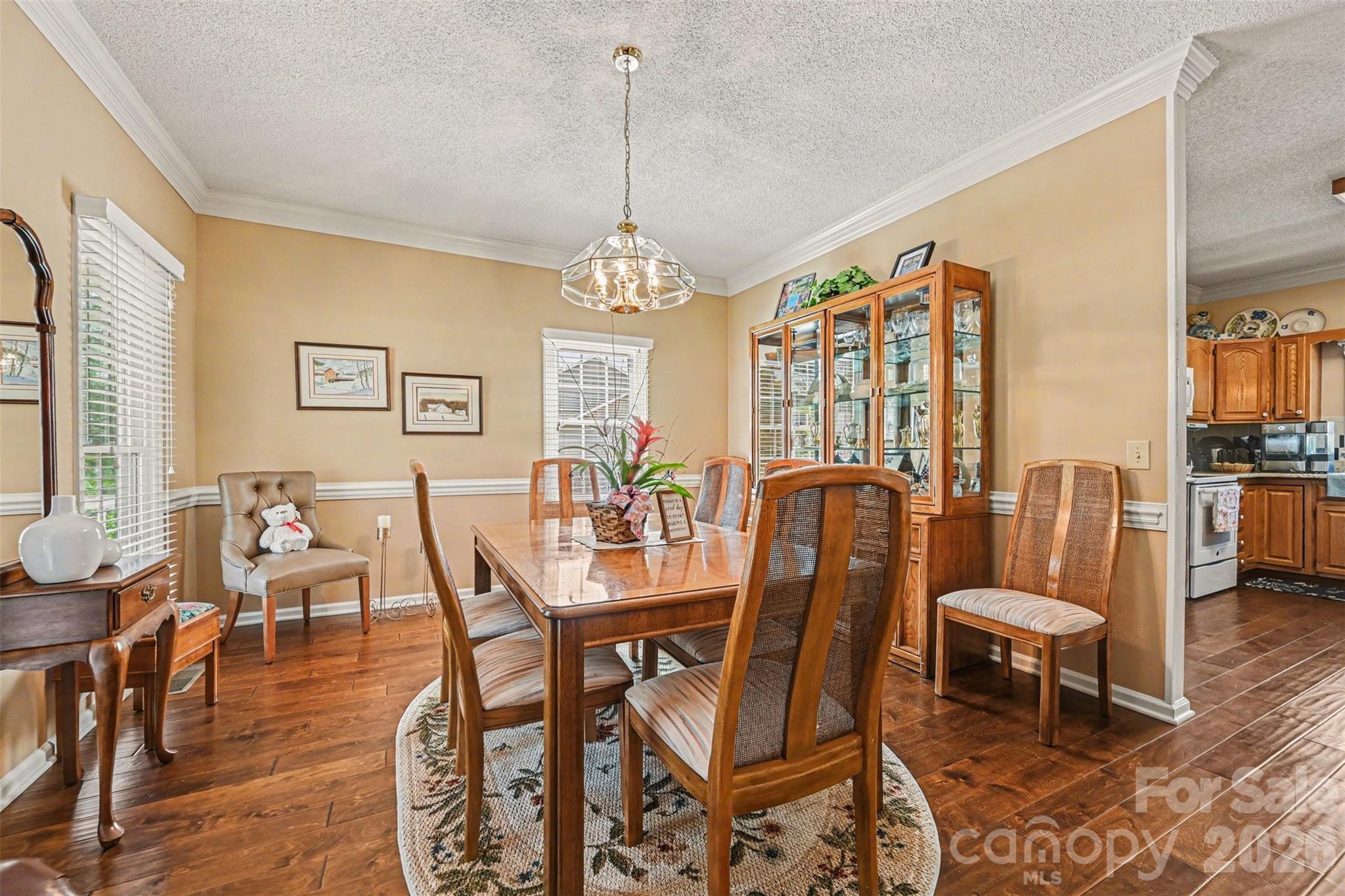 4051 Pinecrest Drive Property Photo 11