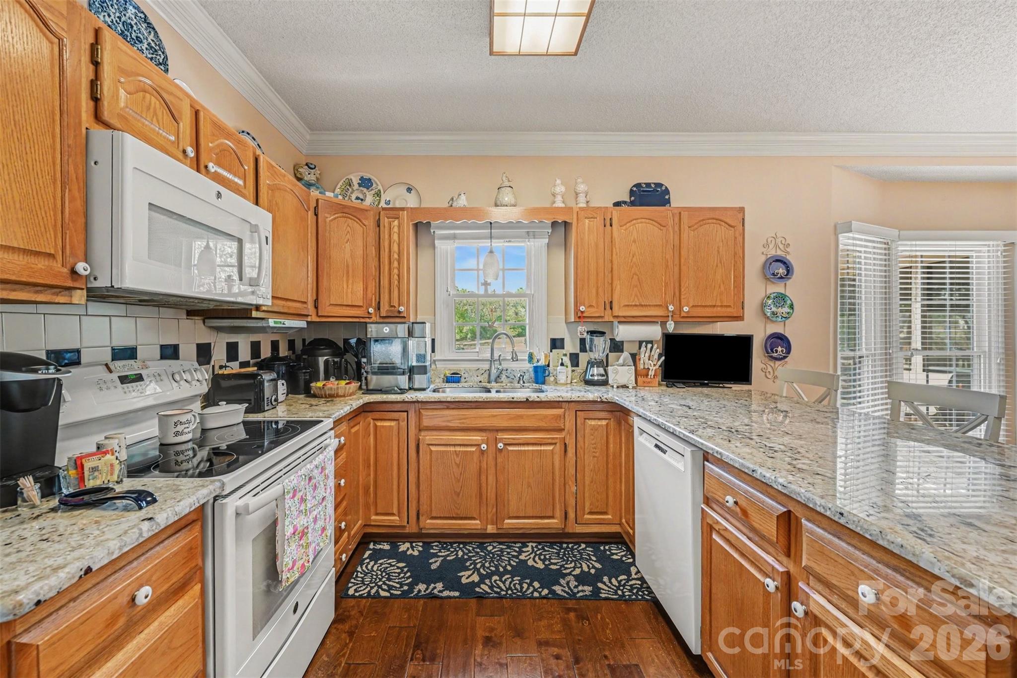 4051 Pinecrest Drive Property Photo 13