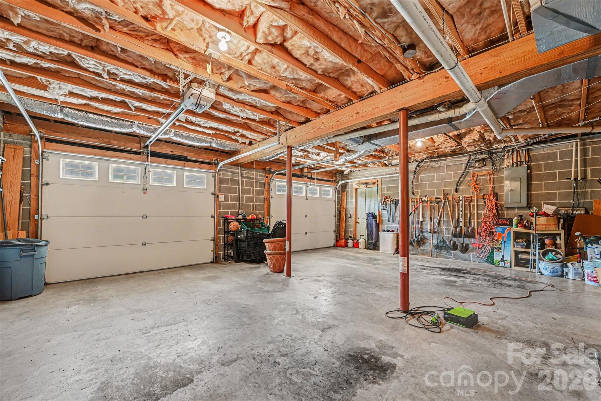 4051 Pinecrest Drive Property Photo 32