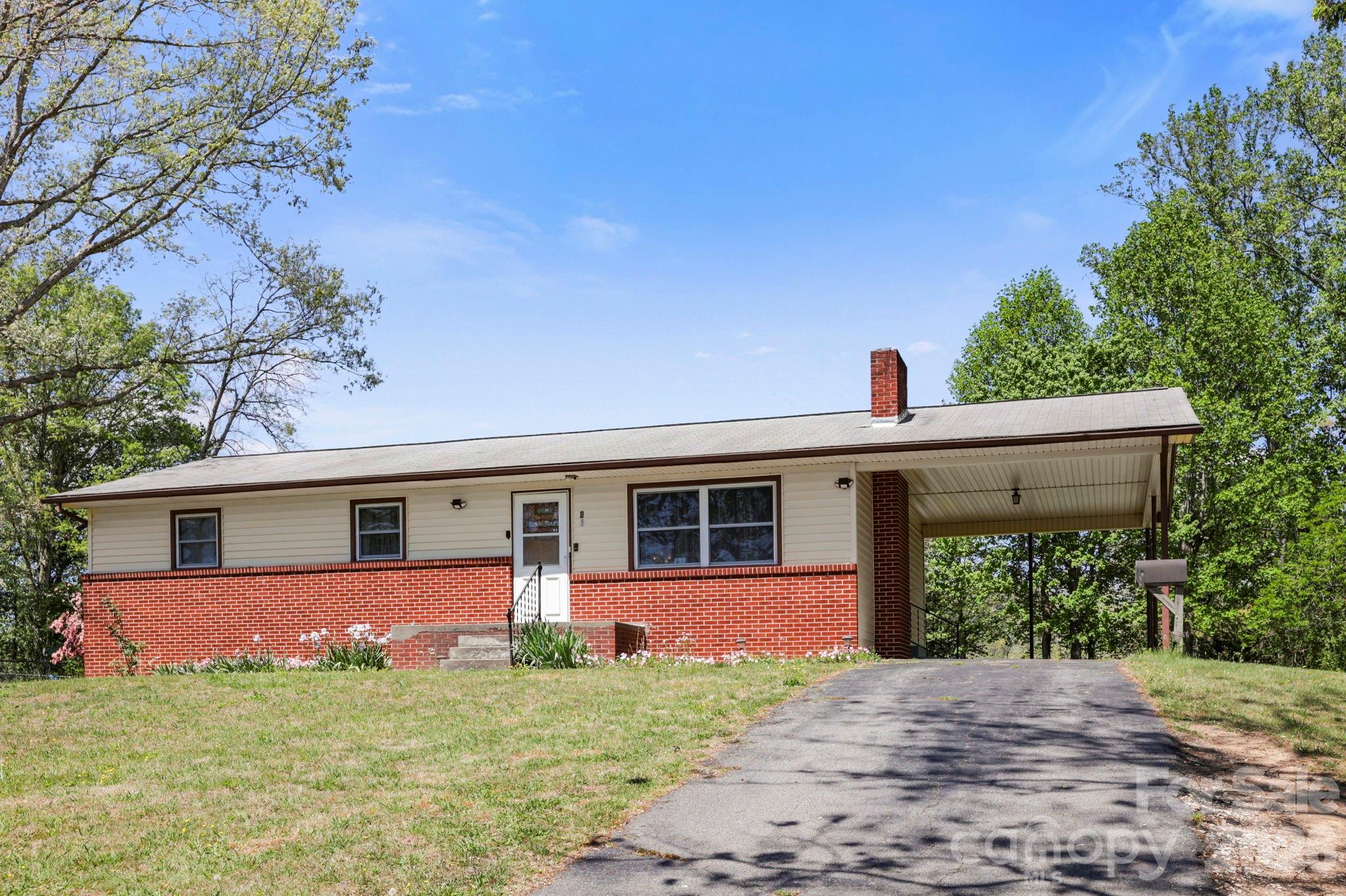41 Hartshorn Drive Property Photo 2