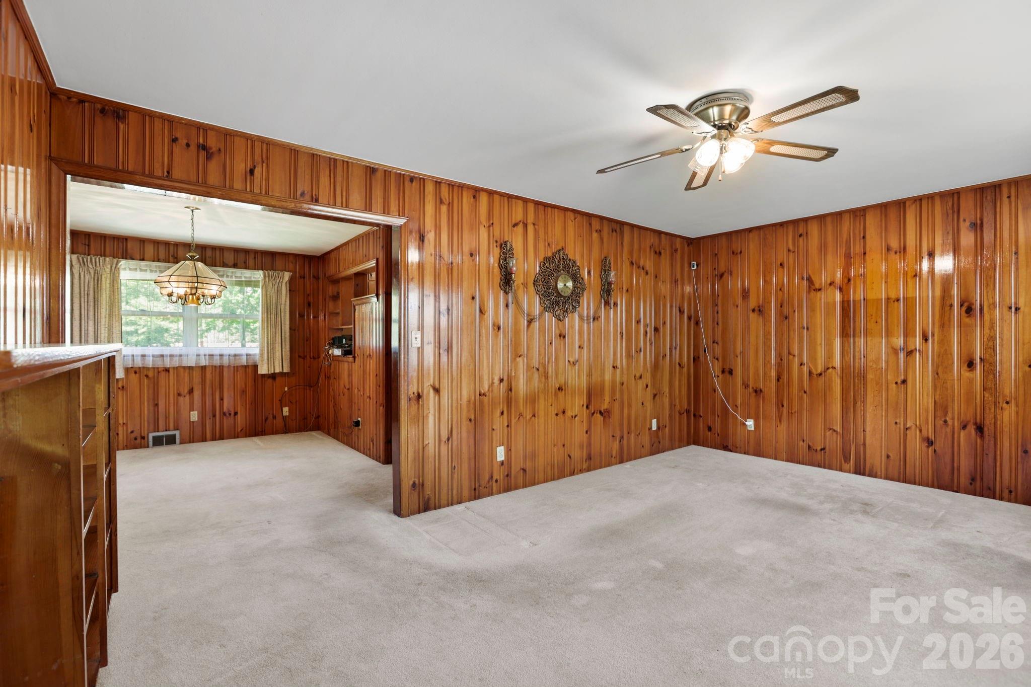41 Hartshorn Drive Property Photo 9