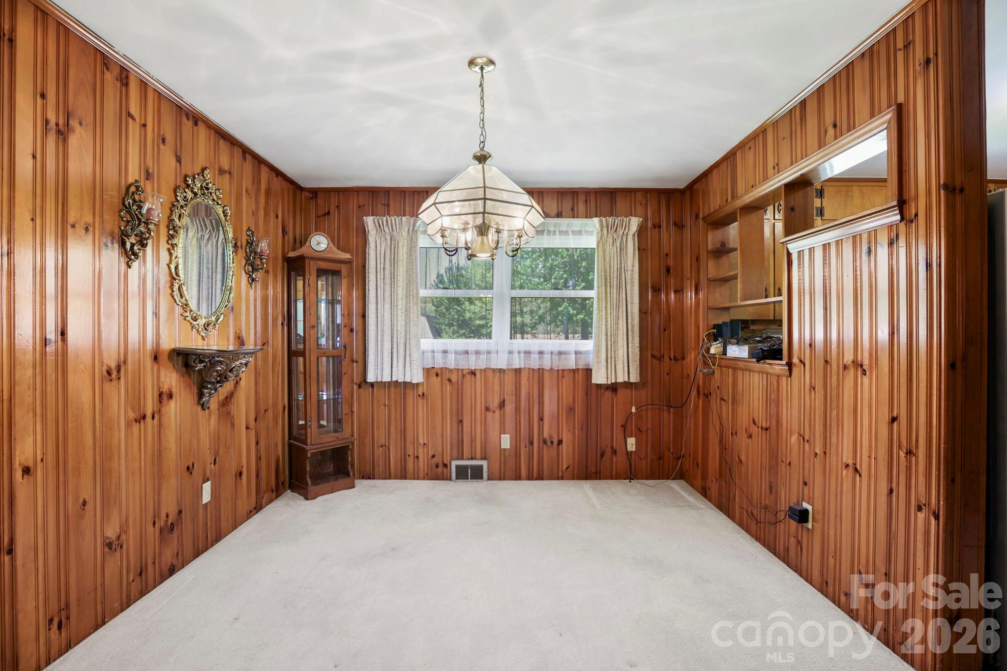 41 Hartshorn Drive Property Photo 11
