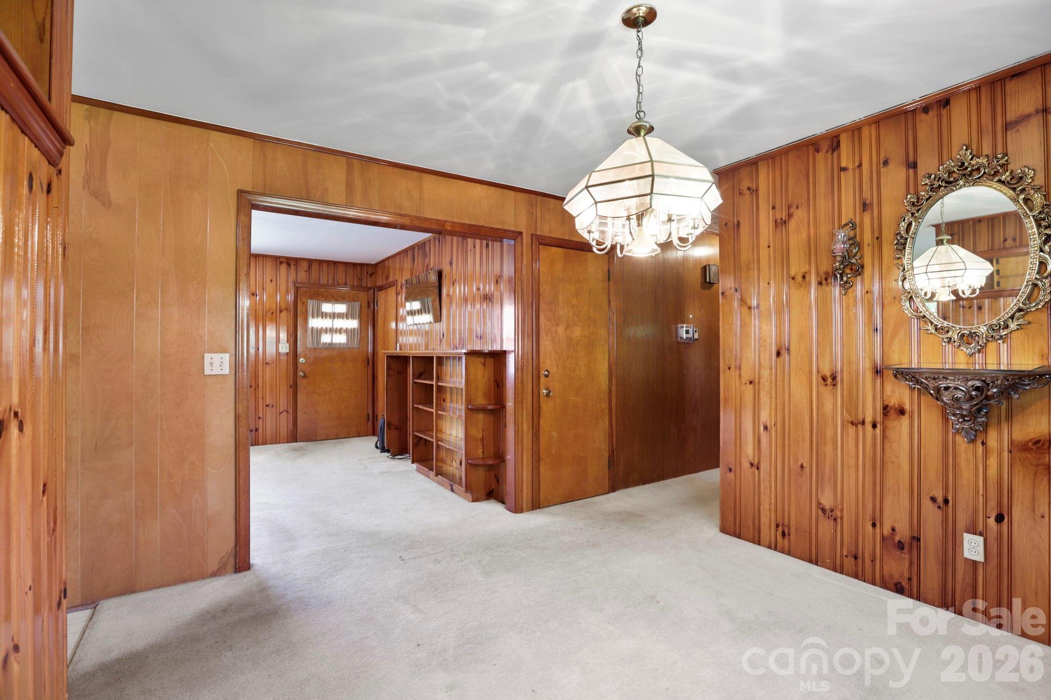 41 Hartshorn Drive Property Photo 12
