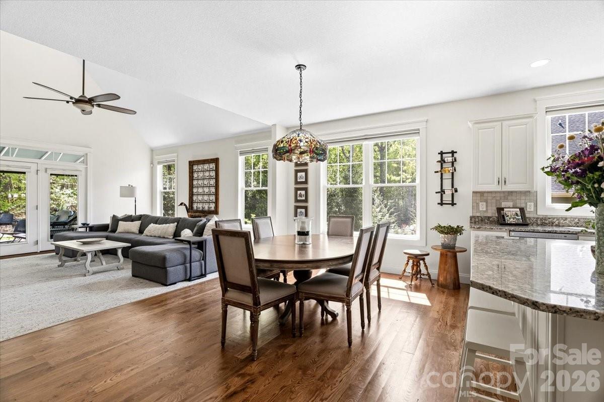 15 Quail Hollow Drive Property Photo 4