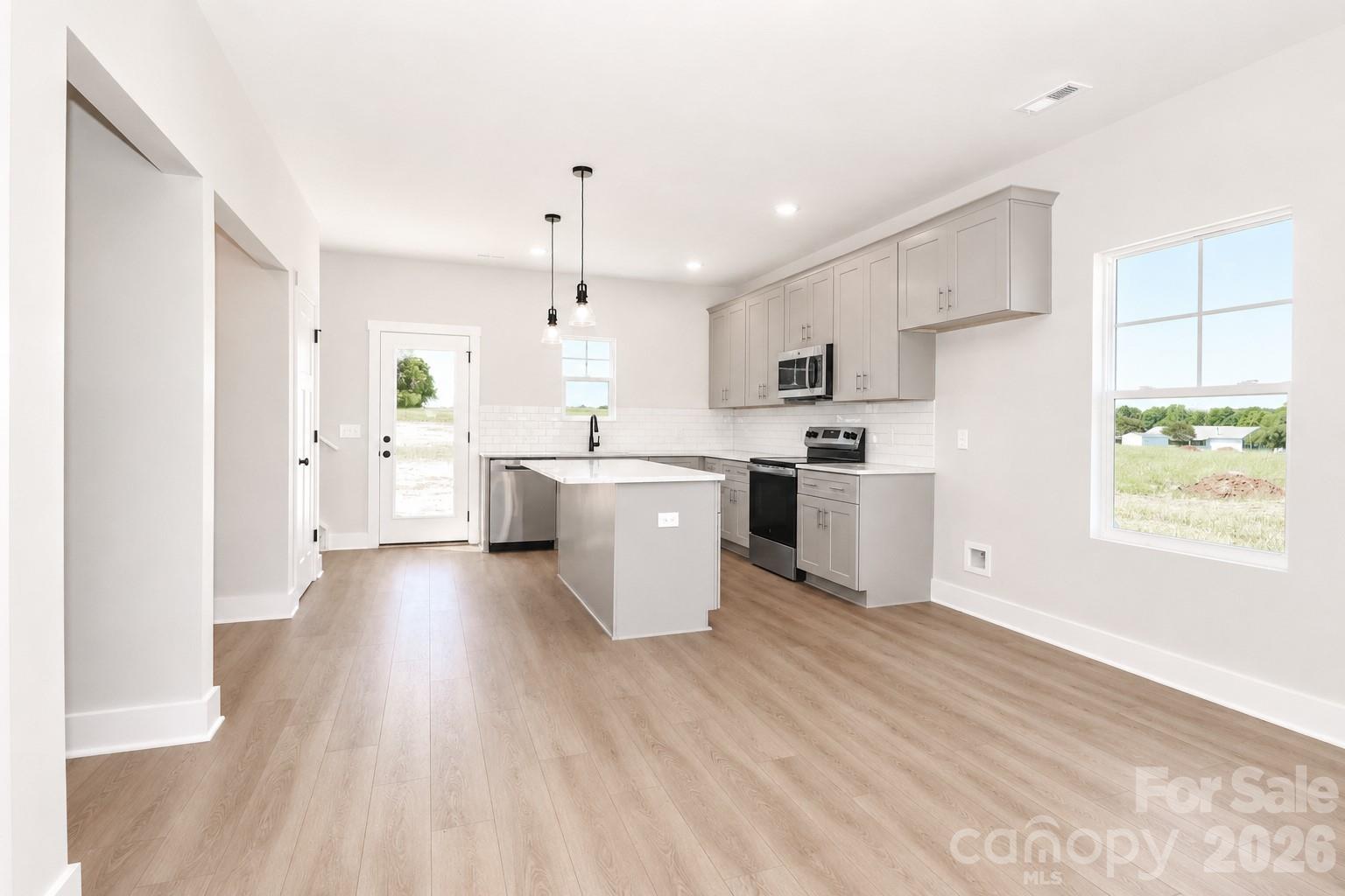103 Cain Road Property Photo 6