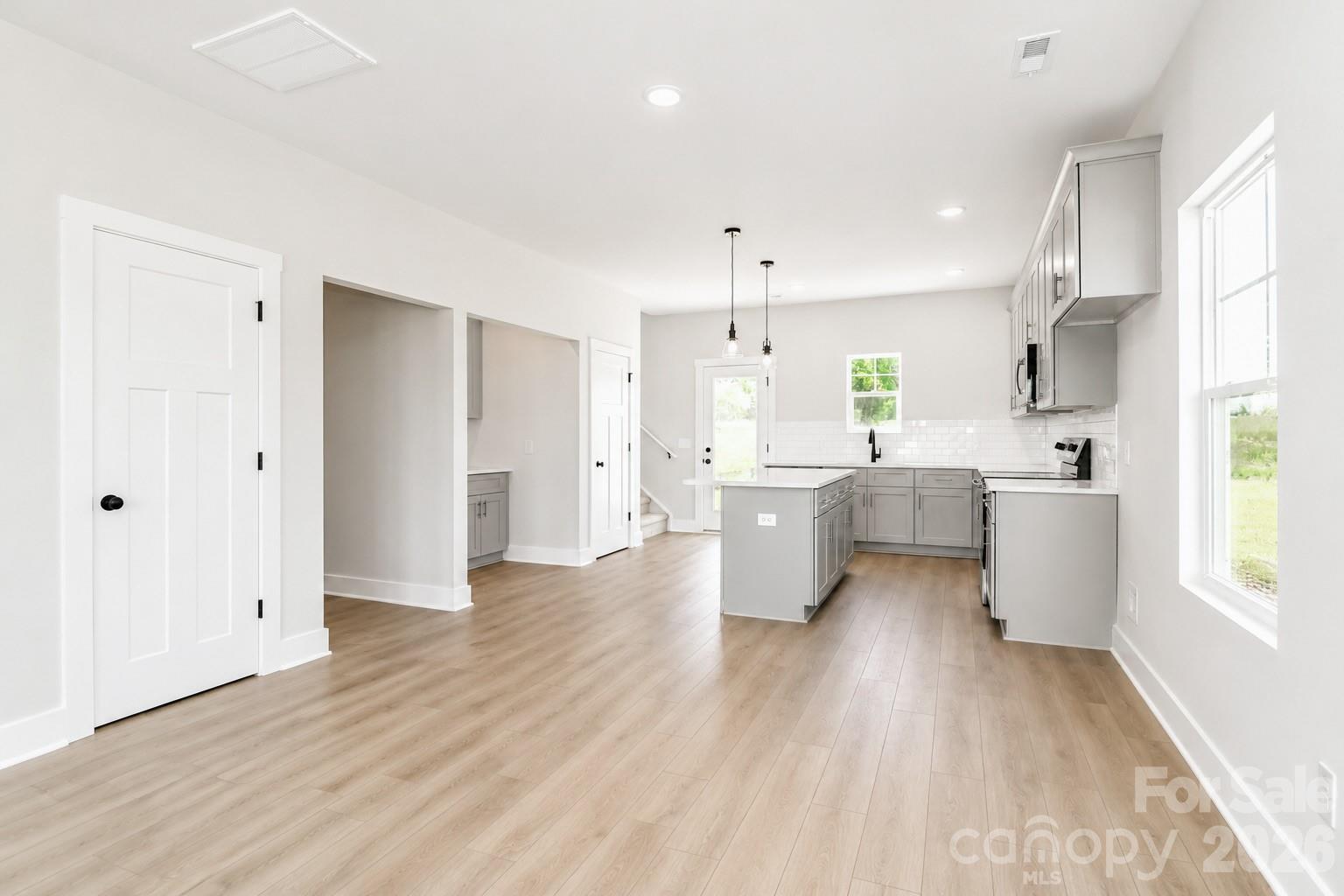 103 Cain Road Property Photo 7
