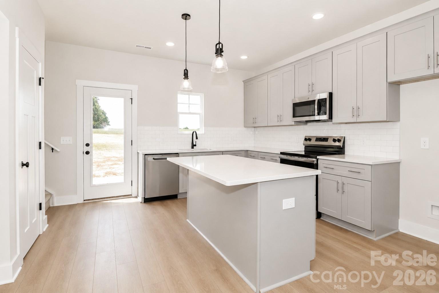 103 Cain Road Property Photo 8