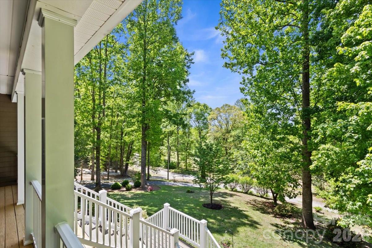 1307 Golf Course Road Property Photo 8