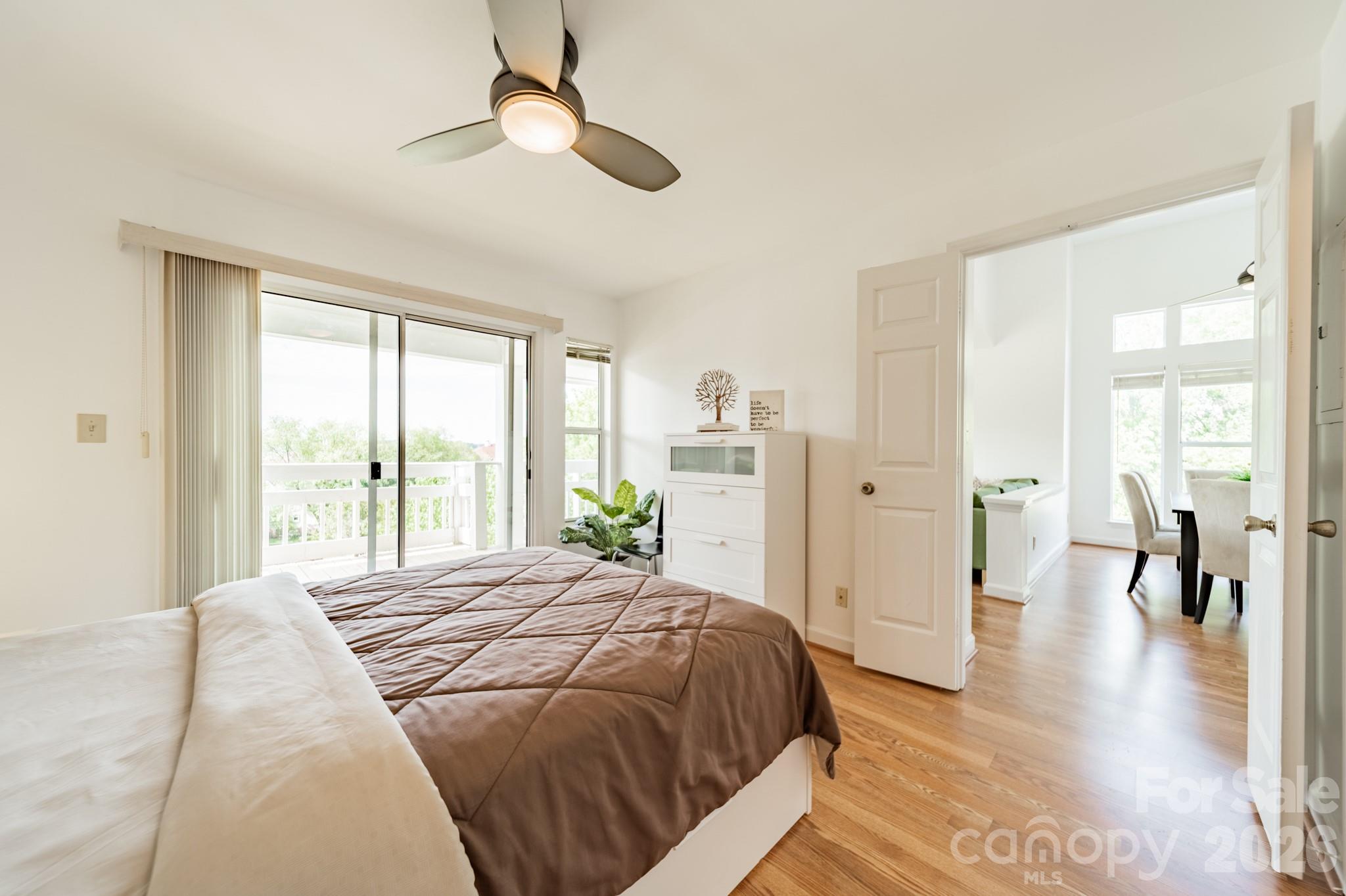 17919 Kings Point Drive C Property Photo 25