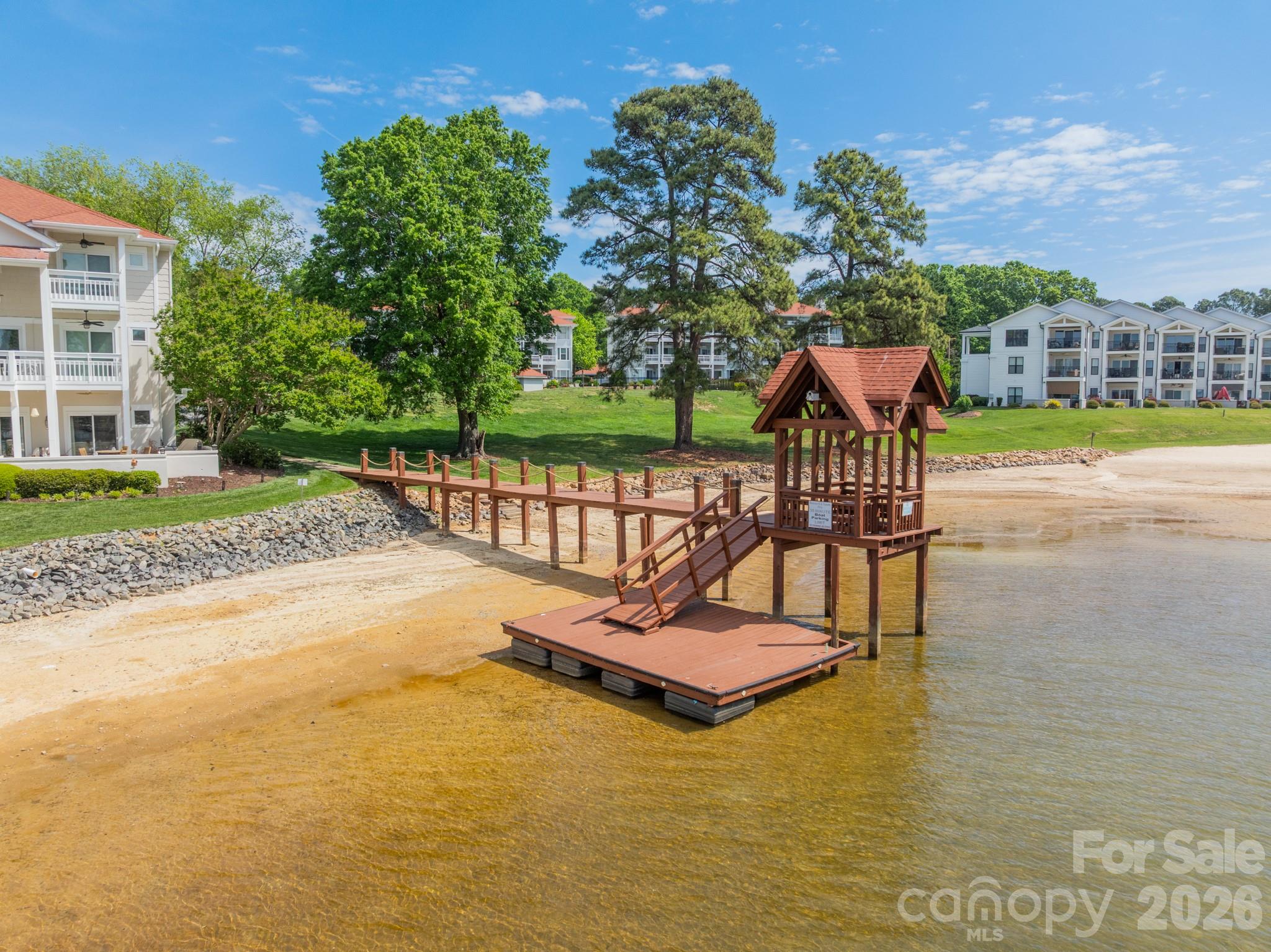 17919 Kings Point Drive C Property Photo 37
