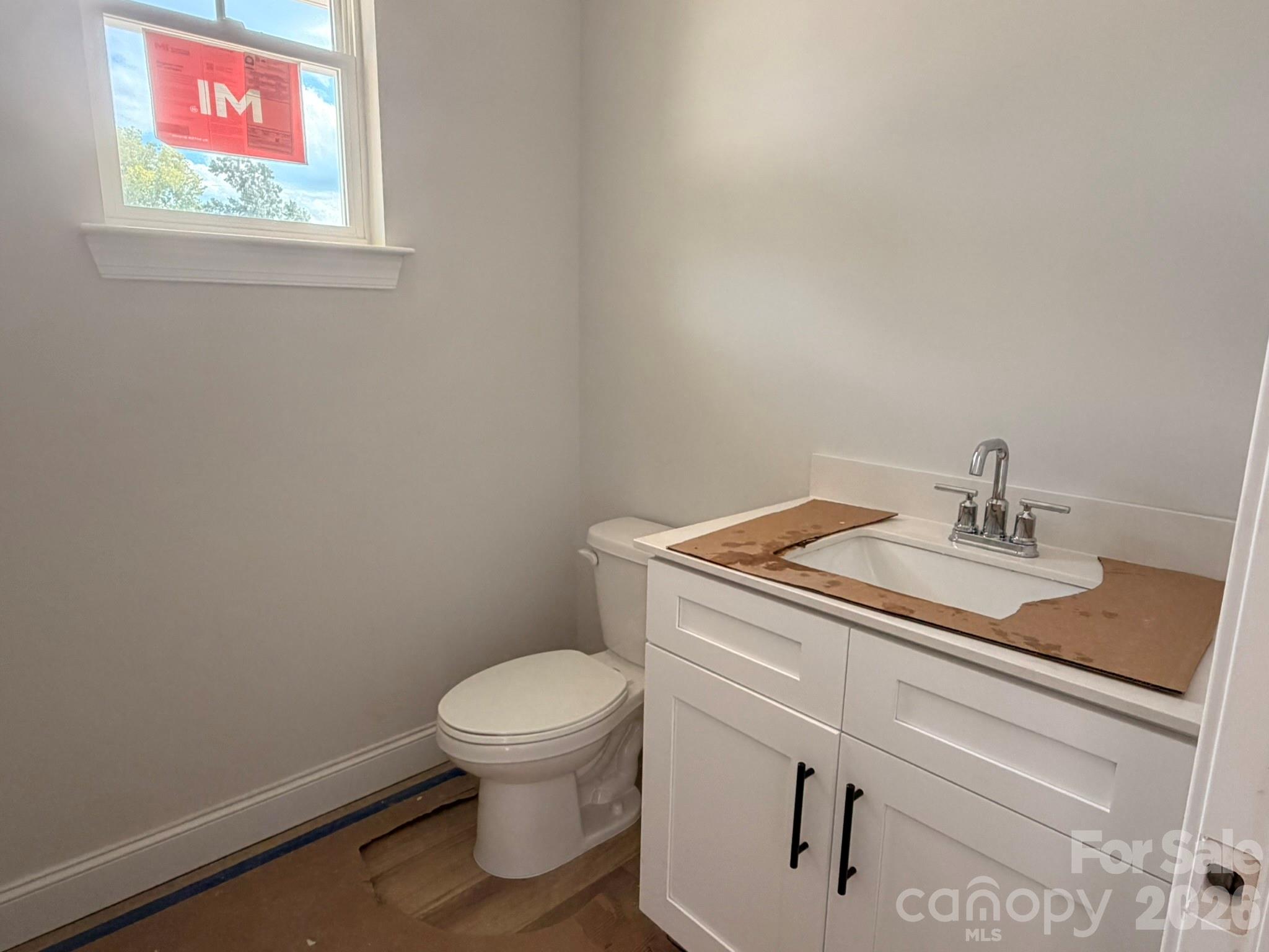 4376 Black Court Property Photo 3