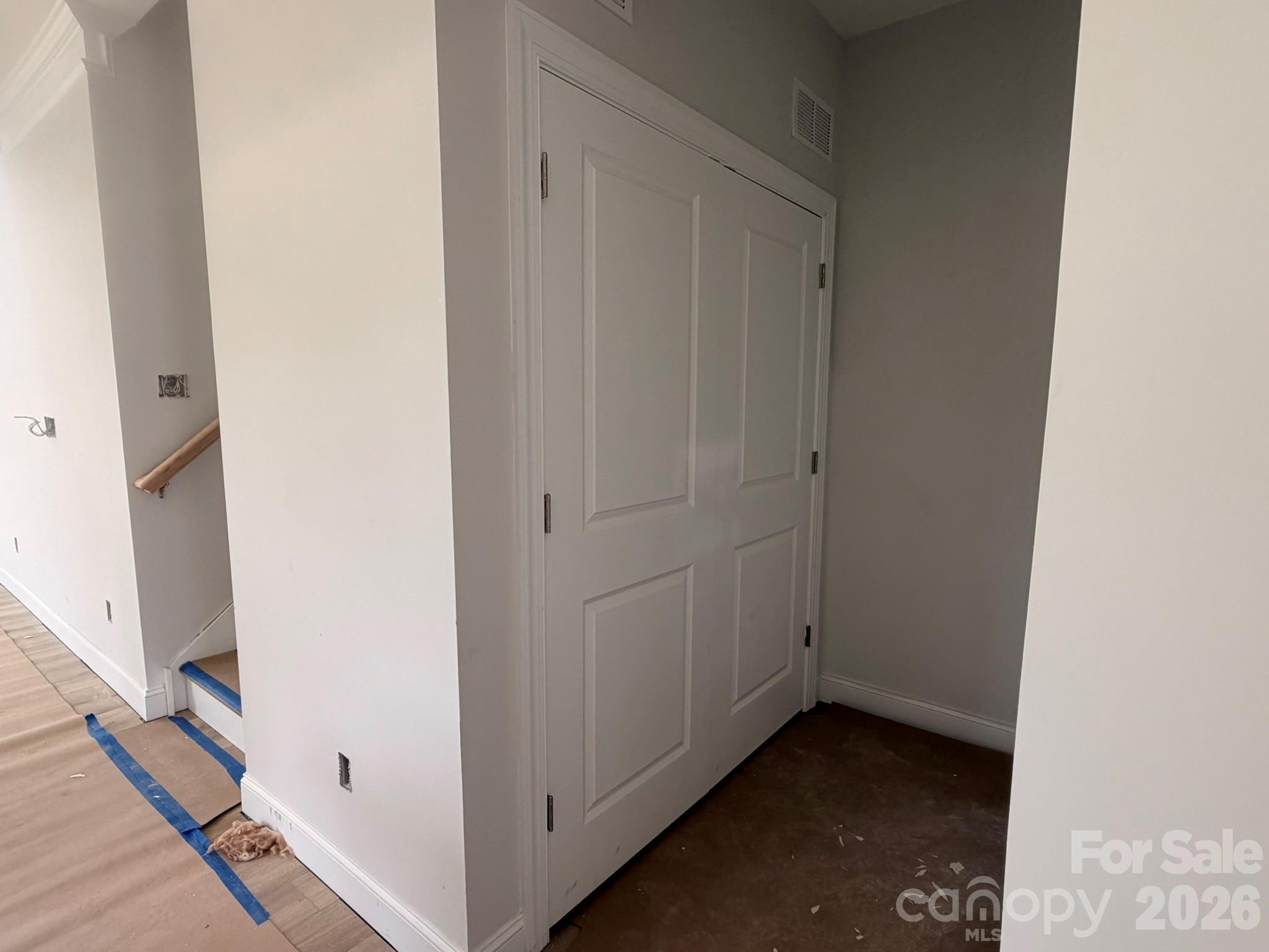4376 Black Court Property Photo 5