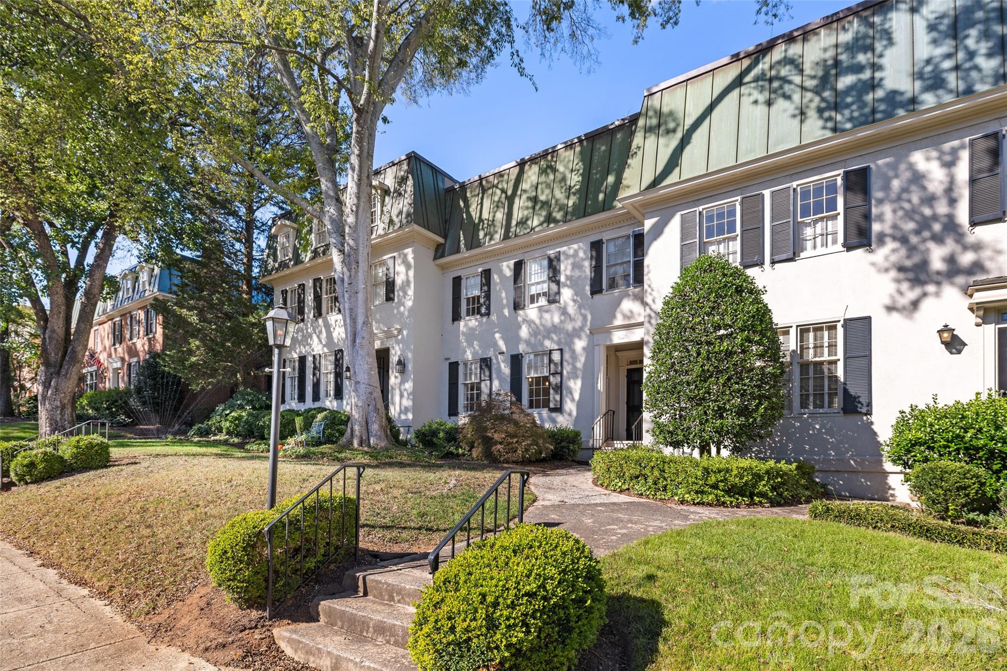 153 Perrin Place 153