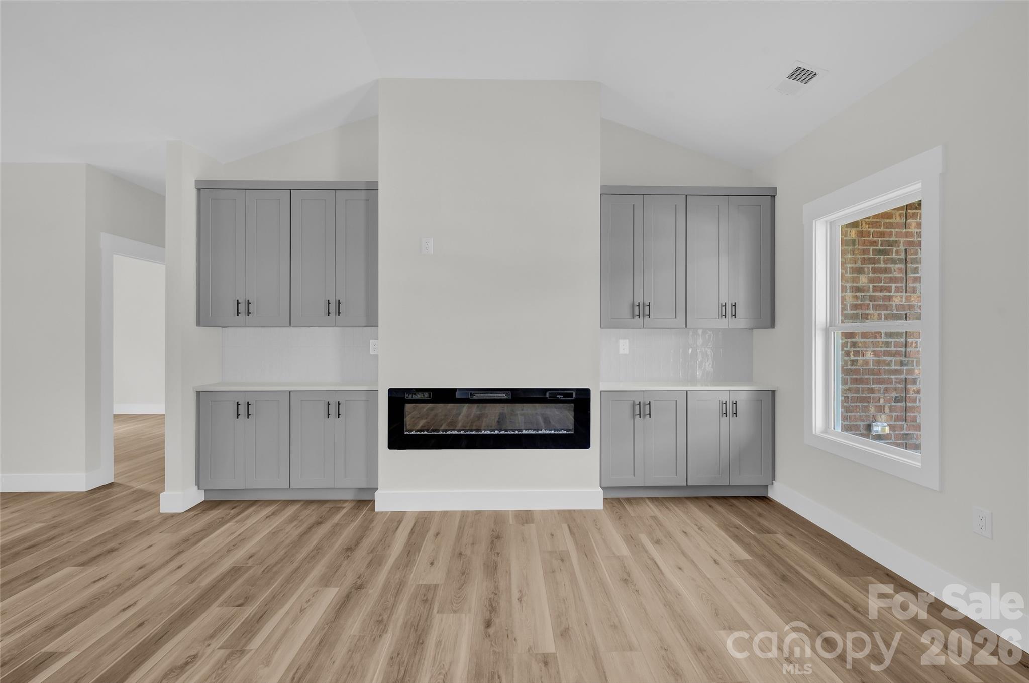 906 4th Street Property Photo 12