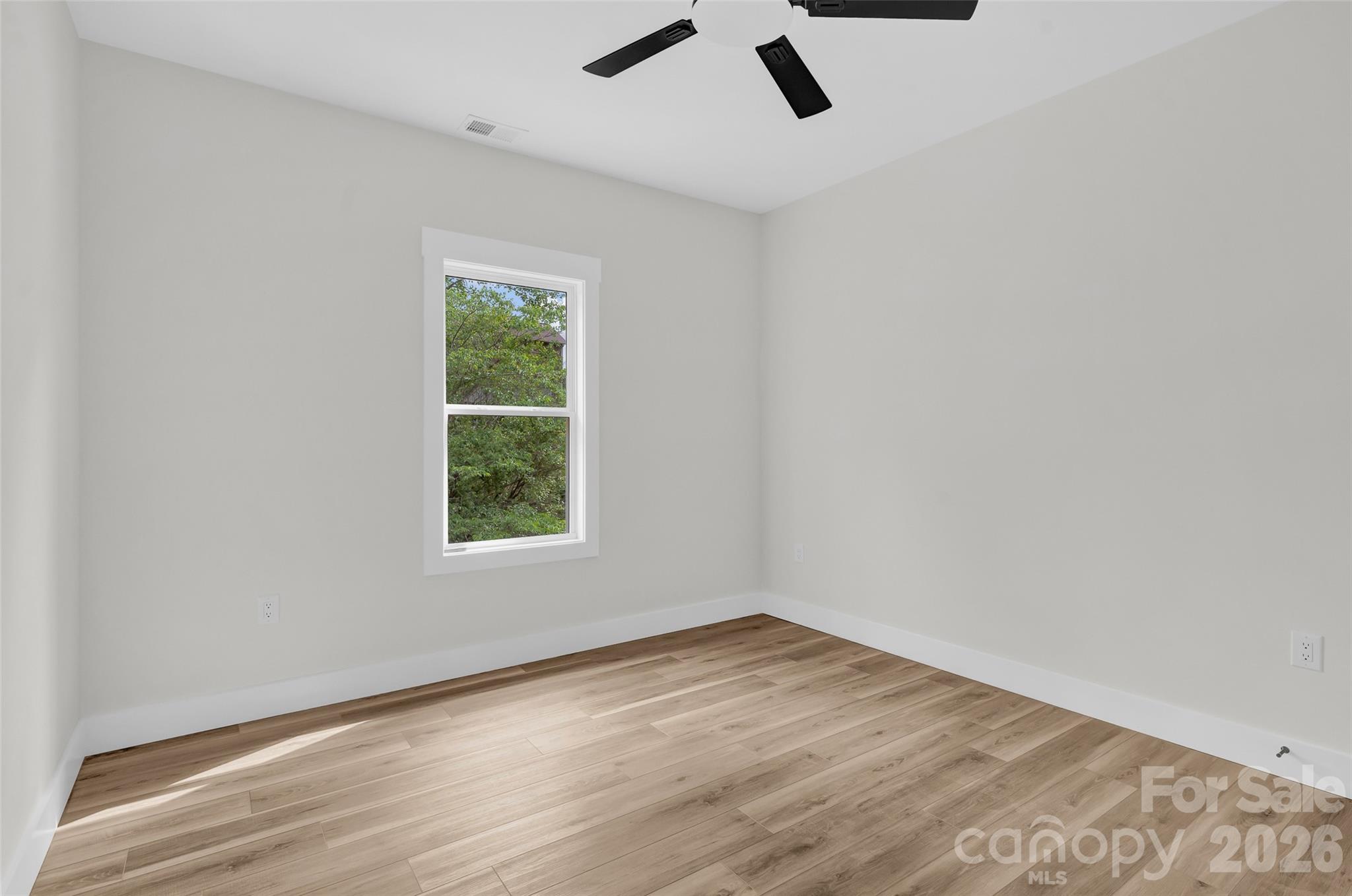 906 4th Street Property Photo 21