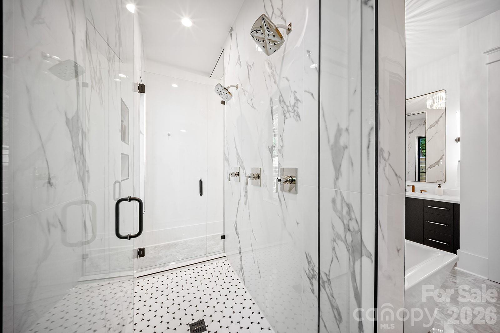 2541 Shenandoah Avenue Property Photo 25