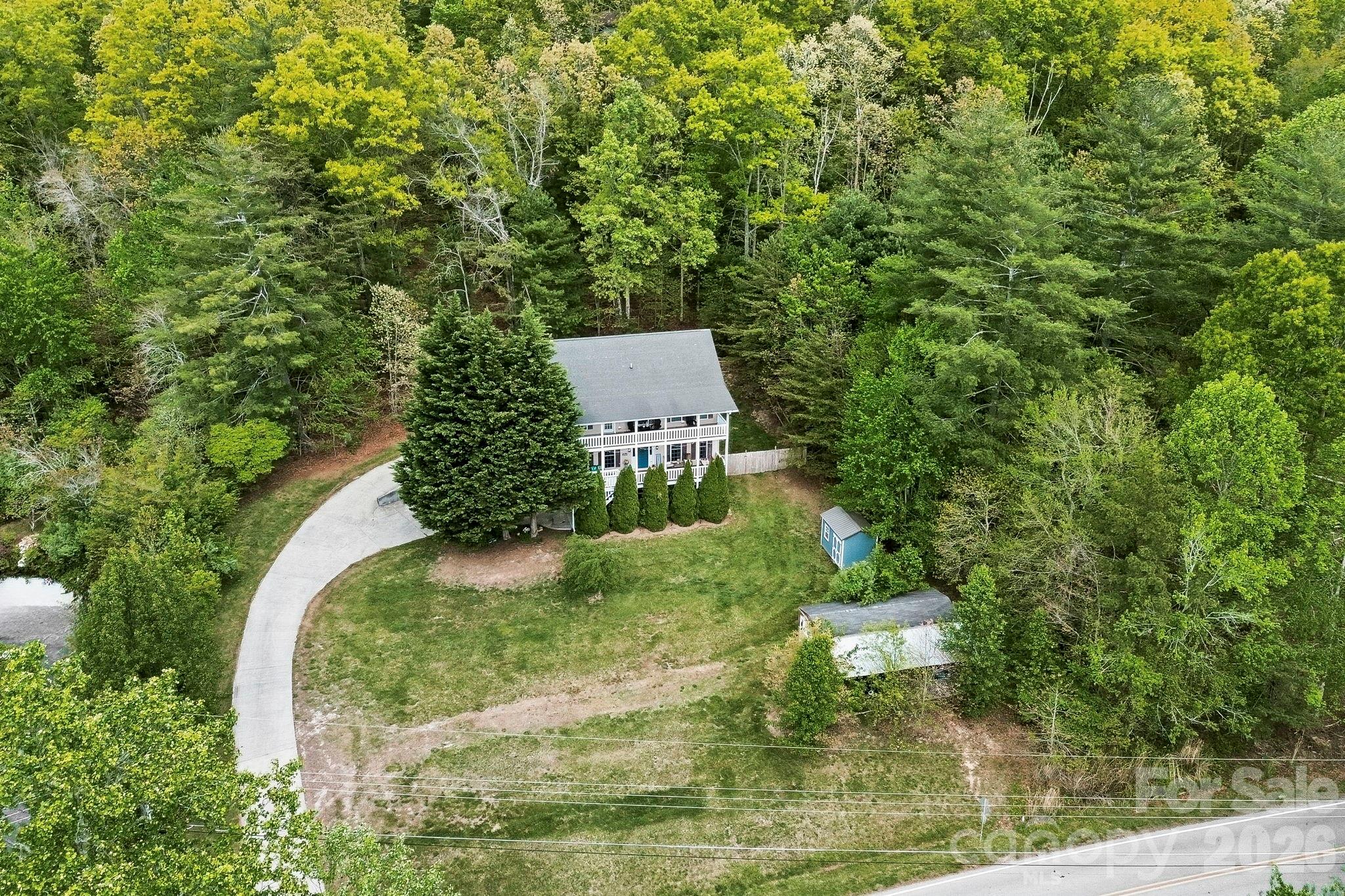 10 Country Road Property Photo 1