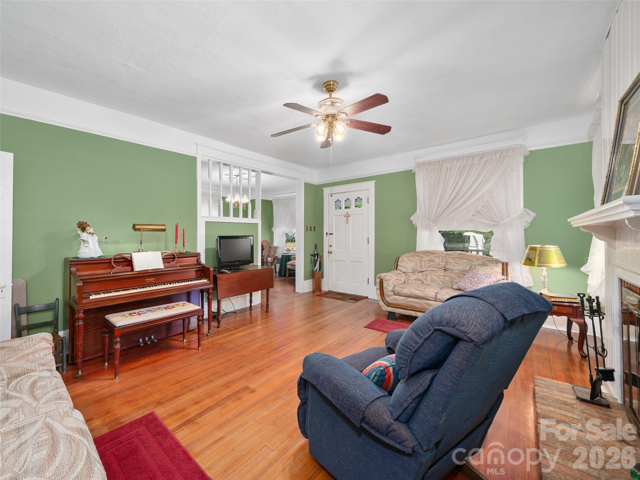 45 Summit Street Property Photo 7