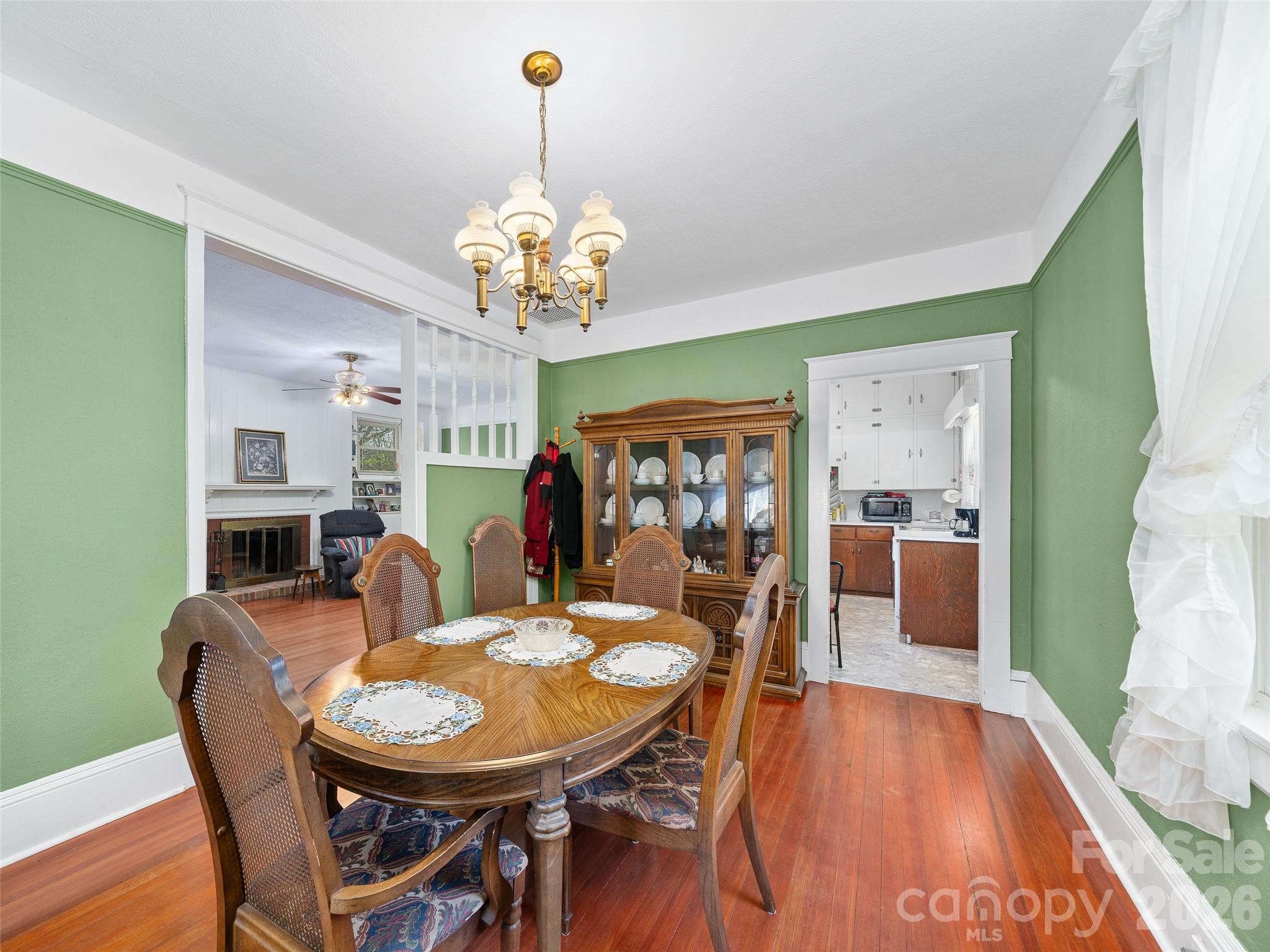 45 Summit Street Property Photo 8
