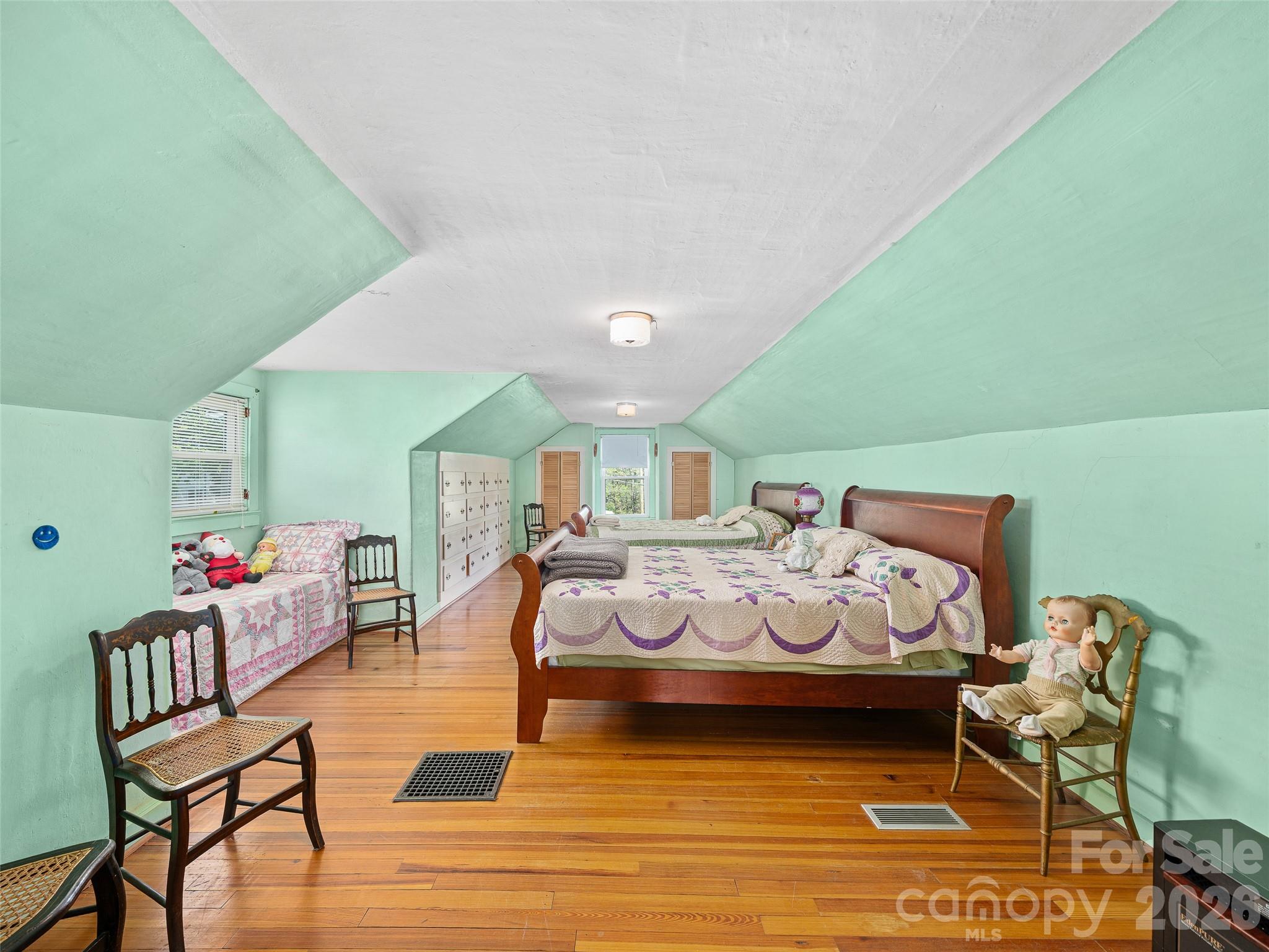 45 Summit Street Property Photo 22