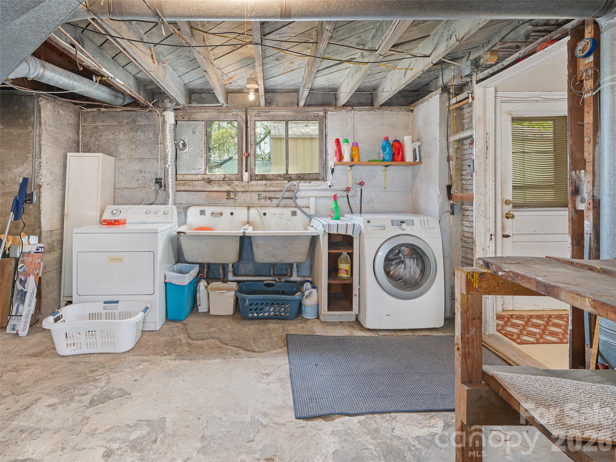45 Summit Street Property Photo 28