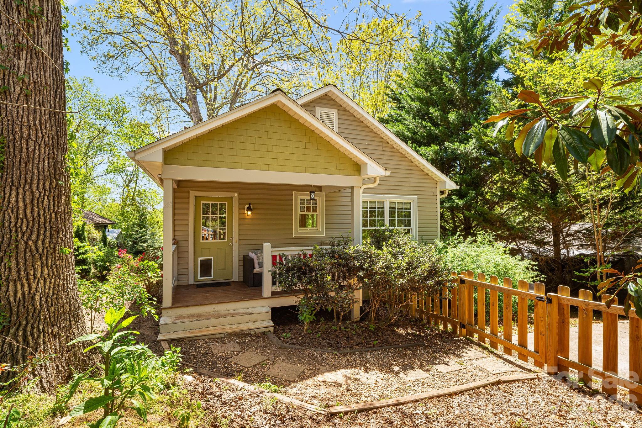 218 Appalachian Way Property Photo 1