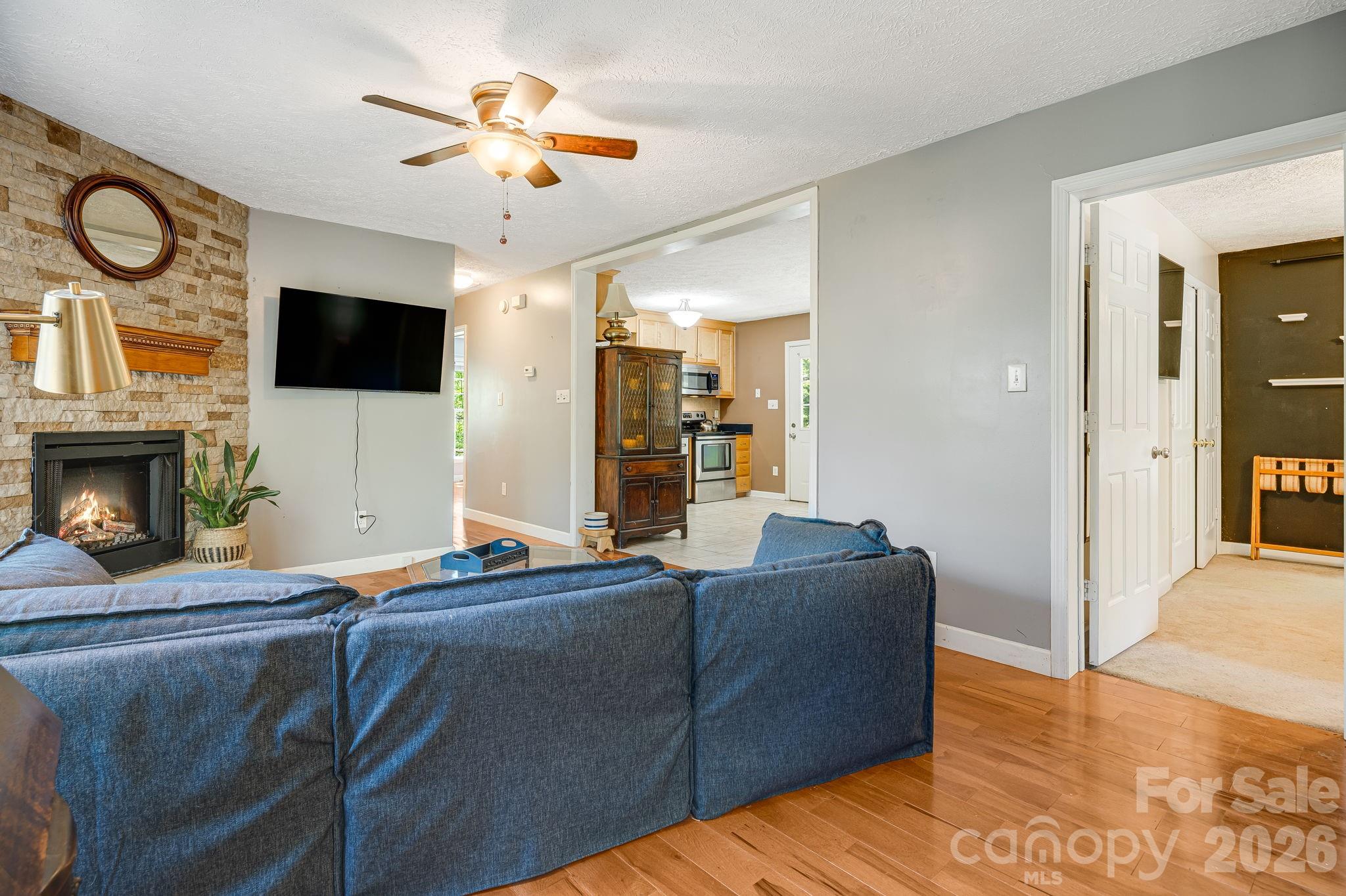 218 Appalachian Way Property Photo 8