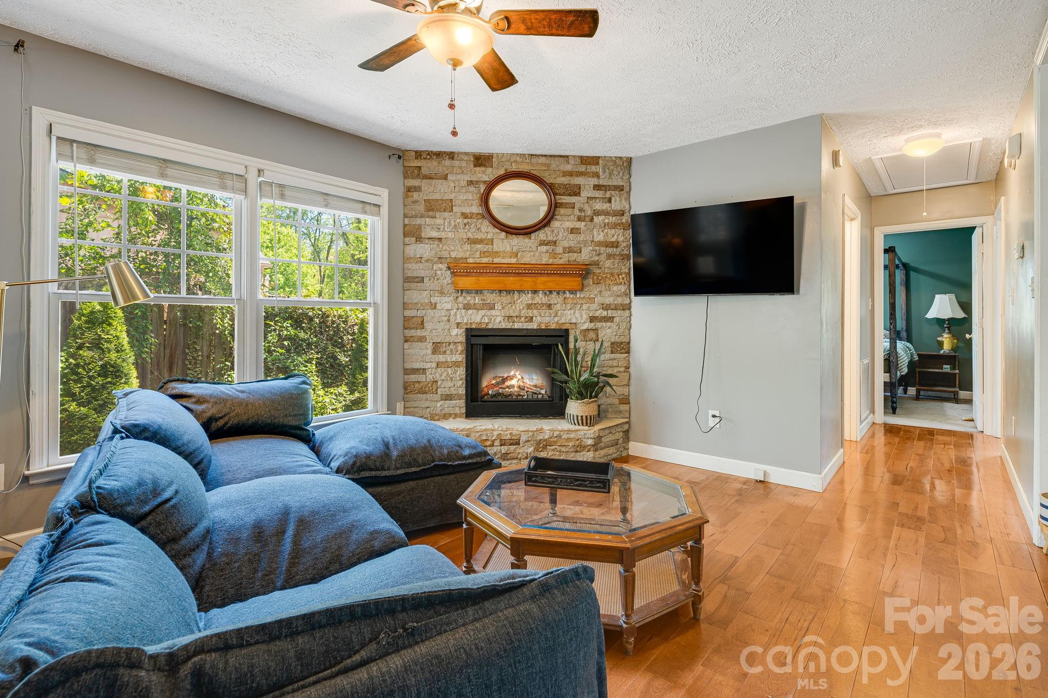 218 Appalachian Way Property Photo 9