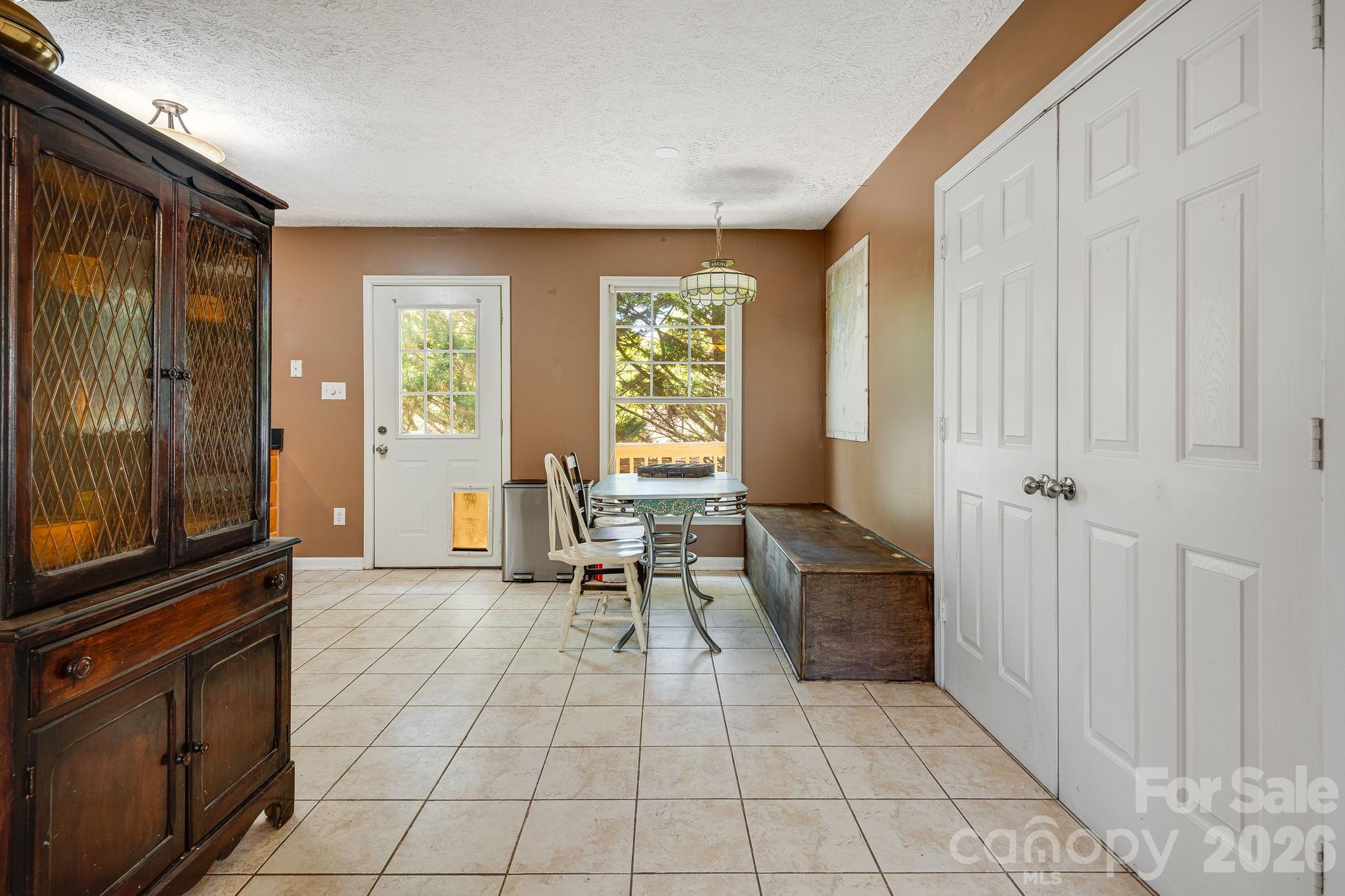 218 Appalachian Way Property Photo 12
